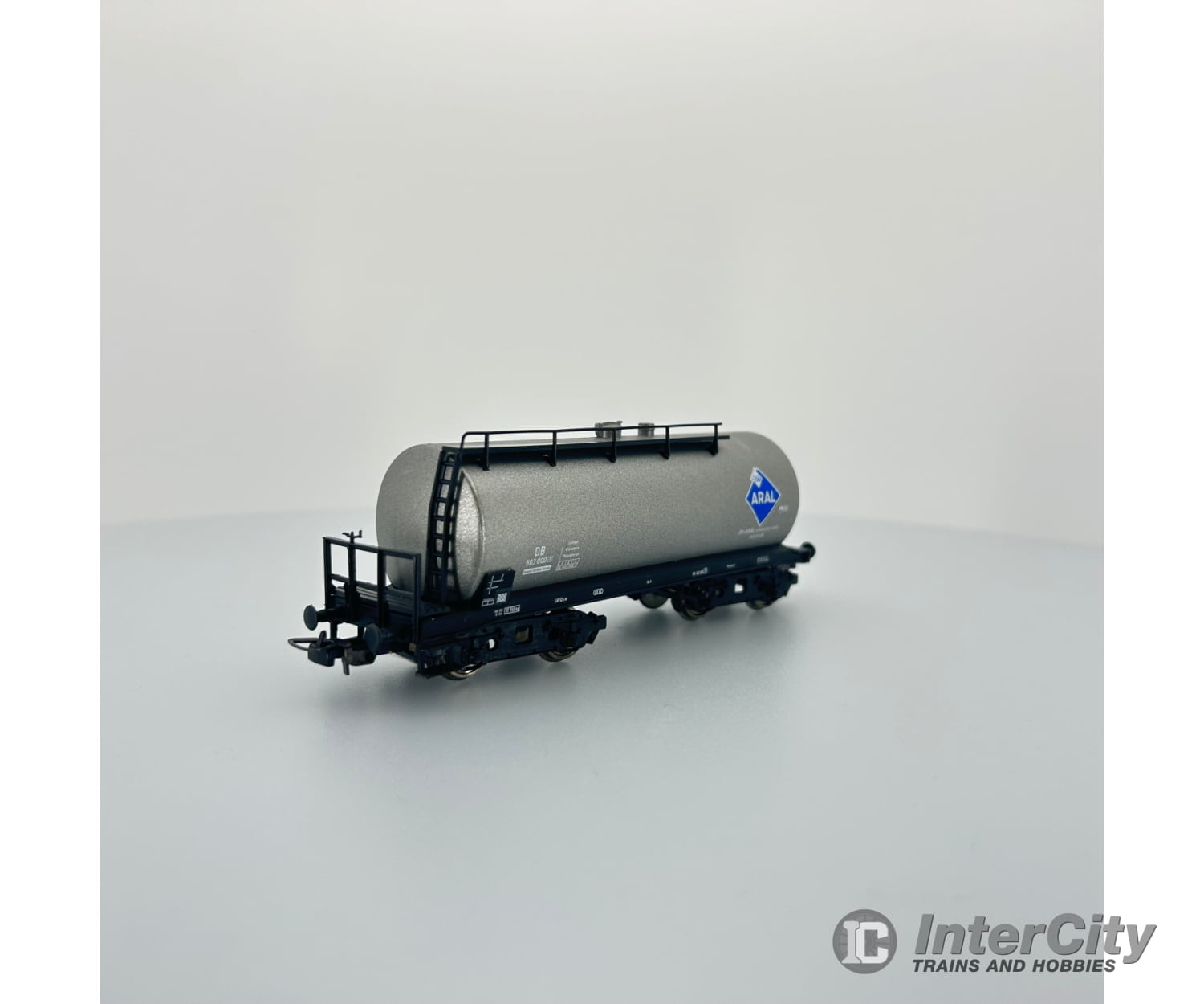 Piko 54374 German Db 4-Axle Tank Car Aral European Freight Cars