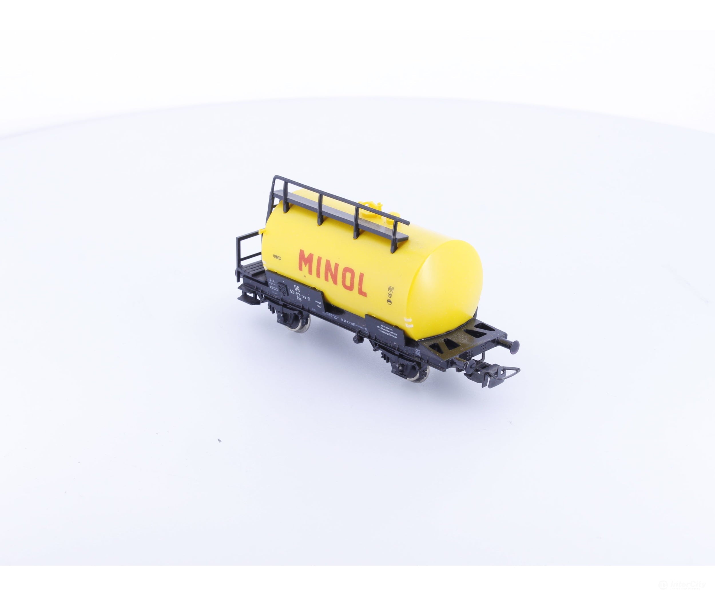 PIKO 5452670/5/59 HO DR Tank Car Minol 520229 - European Freight Cars