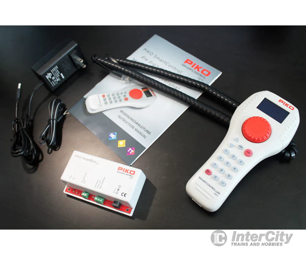 Piko 55017 Smartcontrol Light Dcc Command Station With Handheld Controller Stations & Expansion