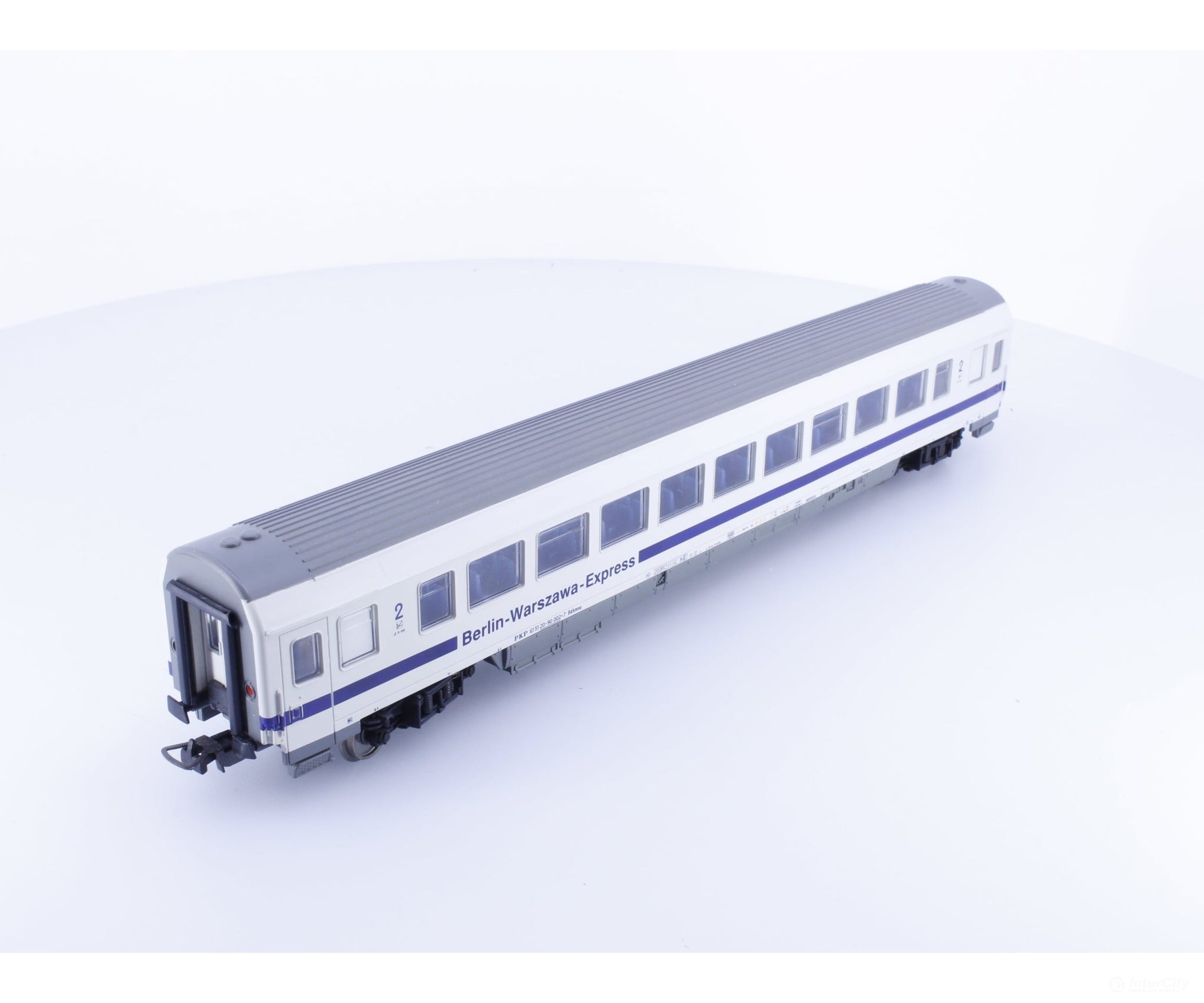 Piko 57617 HO PKP 2nd Class Passenger Car Berlin-Warszawa-Express 615120 - European Passenger Cars