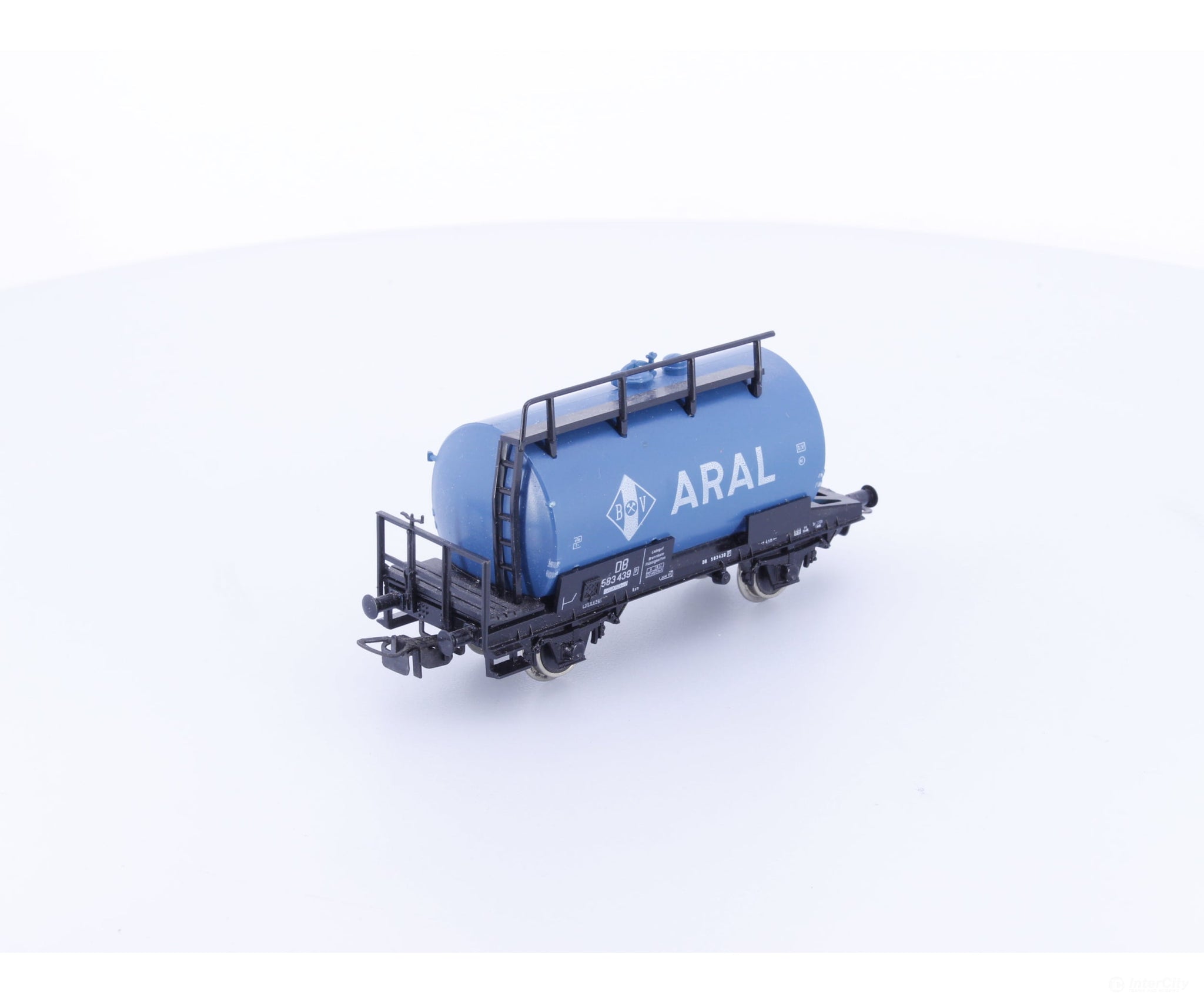 PIKO 583439 HO DB Tank Car ARAL 583439 - European Freight Cars