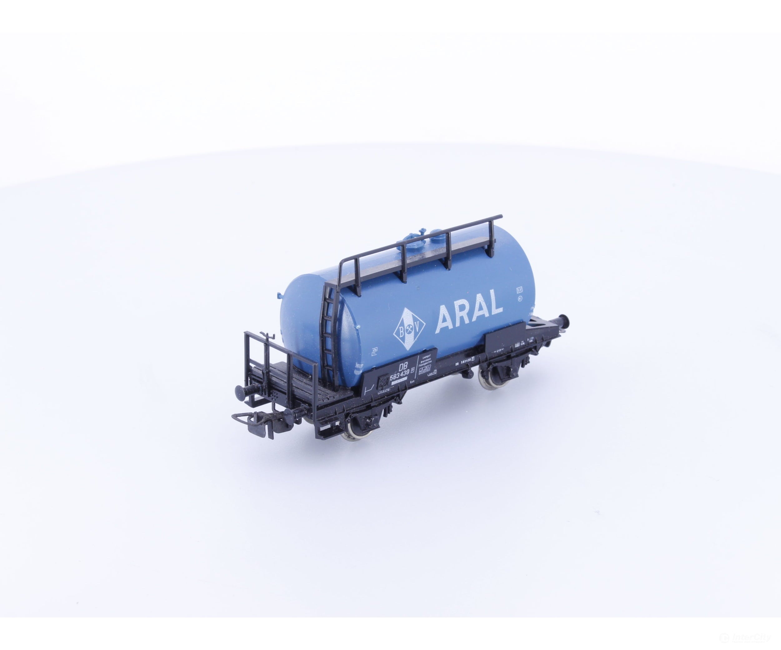 PIKO 583439 HO DB Tank Car ARAL 583439 - European Freight Cars