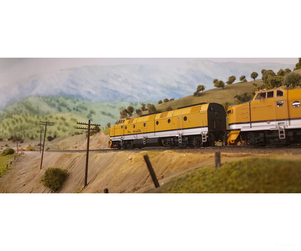 Piko 97457 Ho D&Rgw #4003 Ml4000 Diesel-Hydraulic Locomotive Dcc/Sound Locomotives