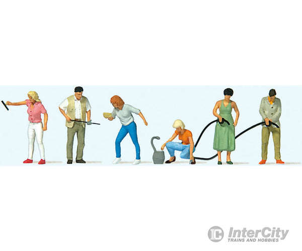 Preiser Ho 10709 At The Gas Station -- Self-Service Patron Pkg(6) Figures