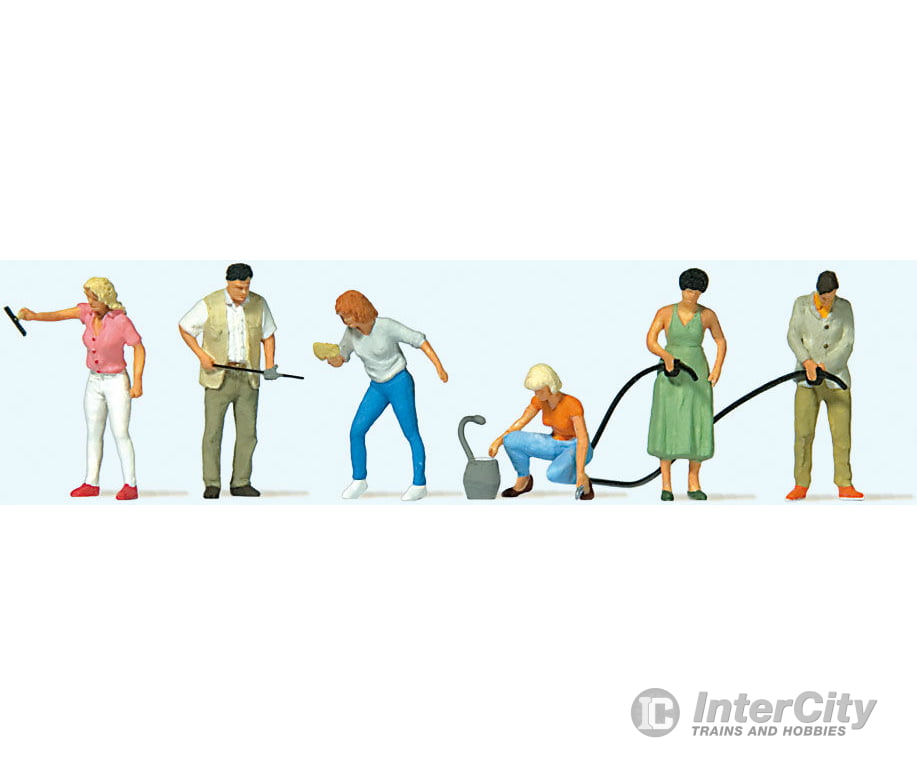 Preiser Ho 10709 At The Gas Station -- Self-Service Patron Pkg(6) Figures