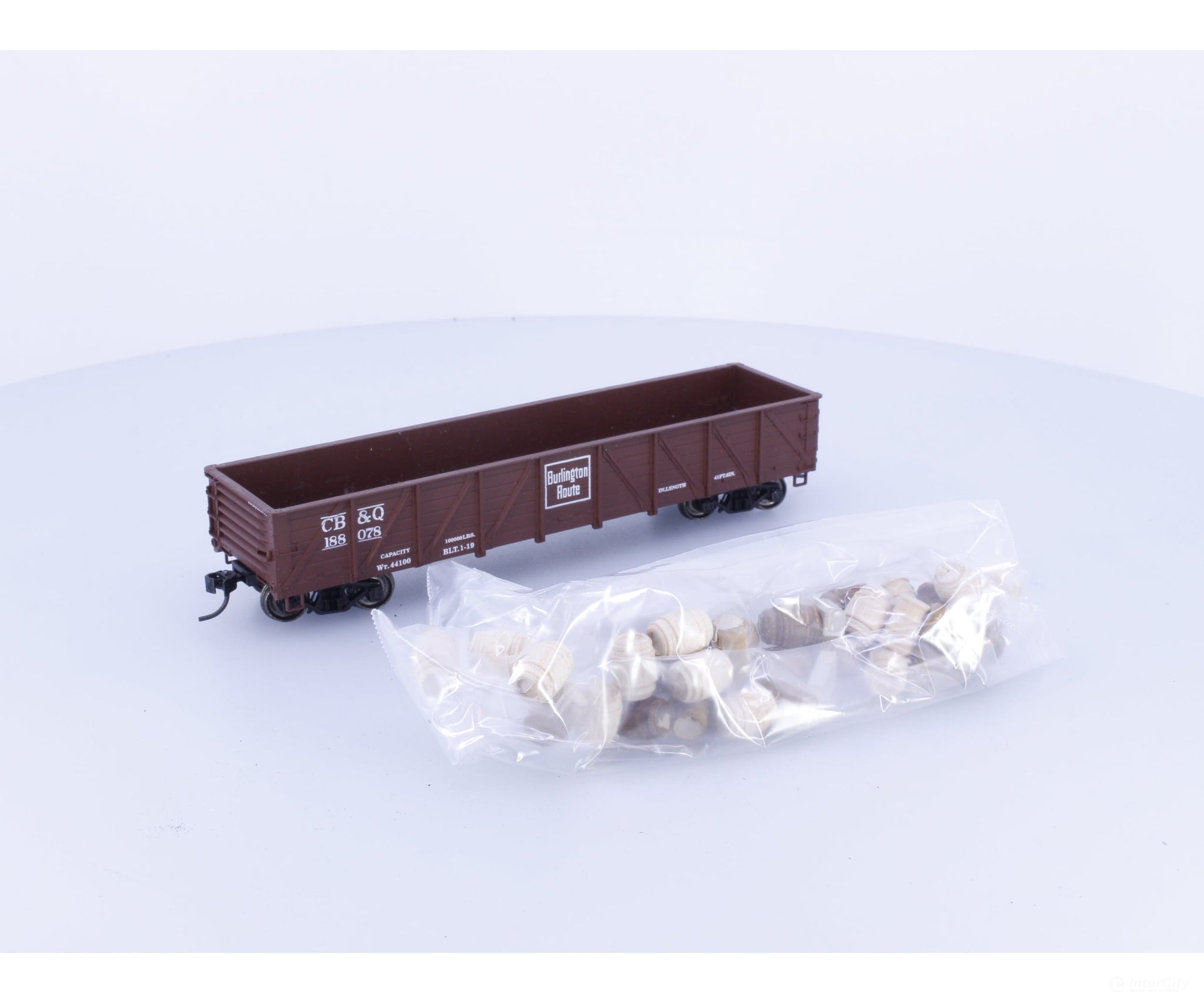 Proto 1000 23948 HO USRA 50-Ton Drop-Bottom Composite Gondola with Load Chicago Burlington and Quincey (CBQ) 188078