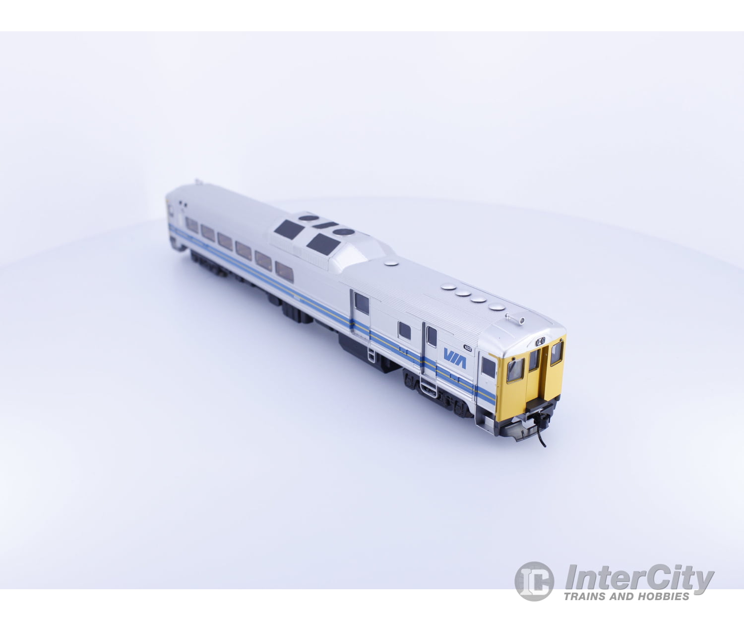 Proto 1000 239735 HO Budd RDC Rail Car Via Rail (VIA) 6222 Analog DC Locomotives