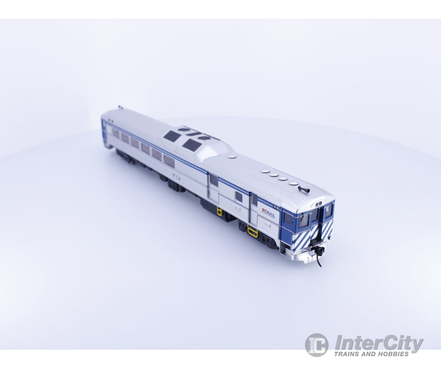 Proto 1000 239738 HO Budd RDC Rail Car BC Rail (BCOL) 30 Analog DC Locomotives