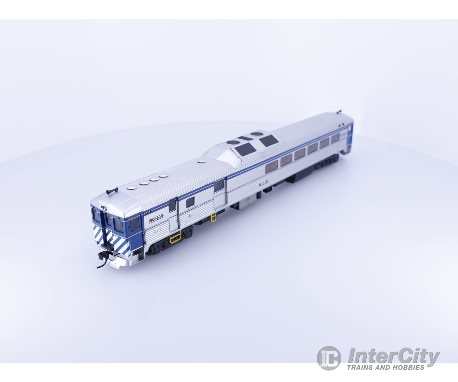 Proto 1000 239738 HO Budd RDC Rail Car BC Rail (BCOL) 30 Analog DC Locomotives