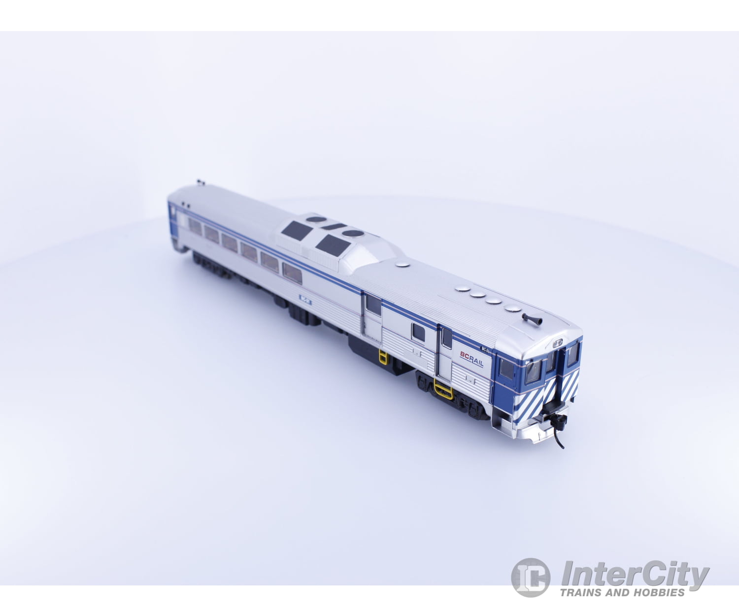 Proto 1000 239739 HO Budd RDC Rail Car BC Rail (BCOL) 31 Analog DC Locomotives