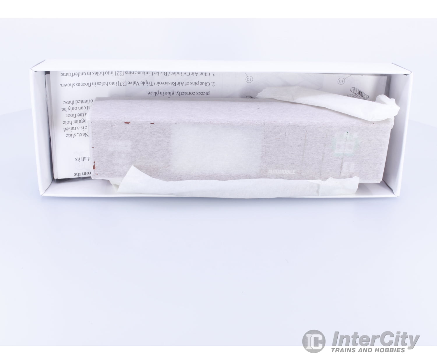 Proto 2000 84445 HO 50’ Automobile Box Car with Dreadnaught Ends Kit Canadian National (CN) 599001 Freight Cars