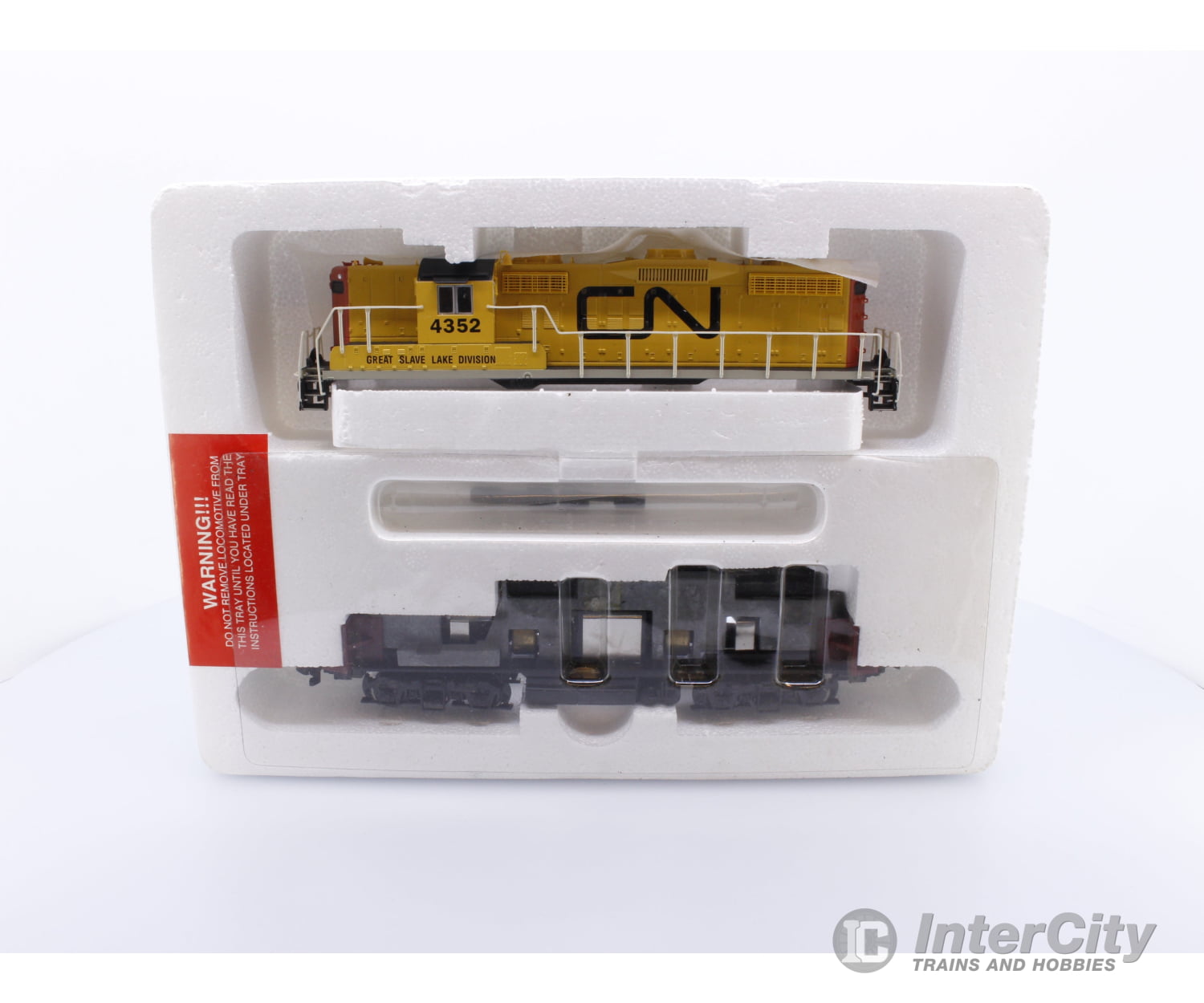 Proto 2000 89013 HO GP9R High Hood Canadian National (CN) 4352 Analog DC Locomotives