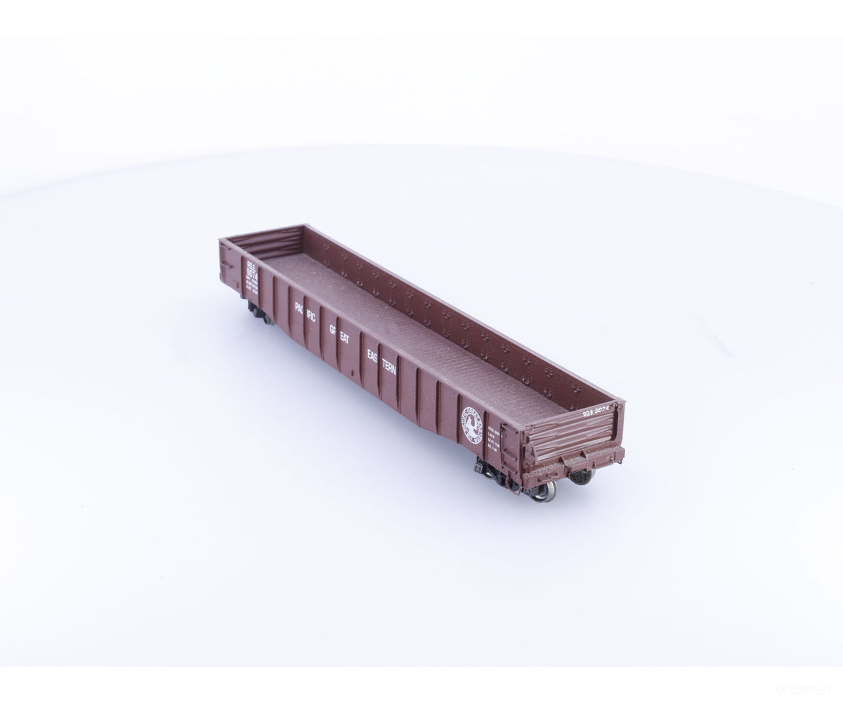 Proto 2000 9074 HO 52’6’’ Drop End Mill Gondola Pacific Great Eastern (PGE) 9074 - Freight Cars