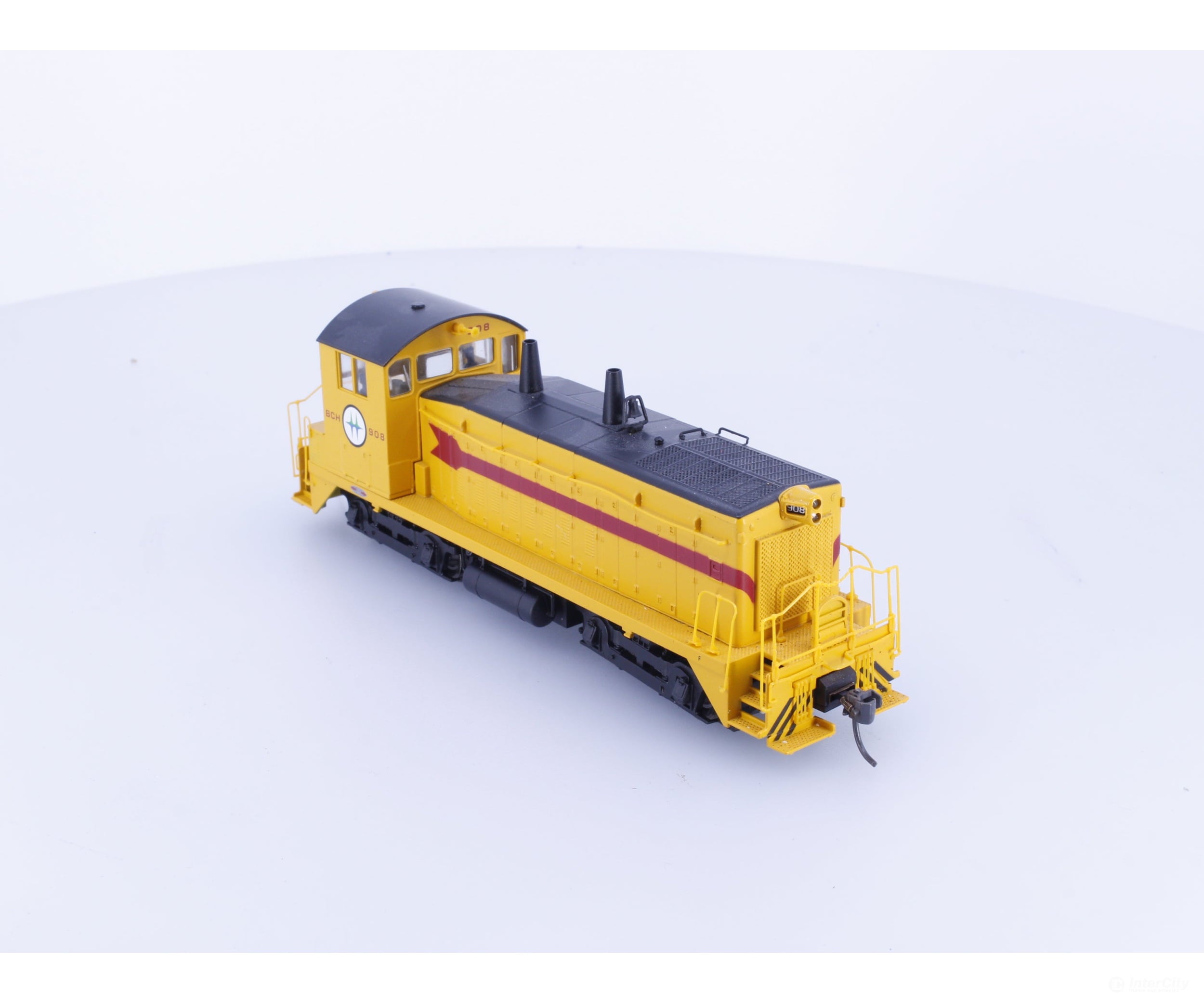 Proto 2000 96057 HO SW9/1200 Diesel Locomotive BC Hydro (BCH) 908 DCC - Locomotives