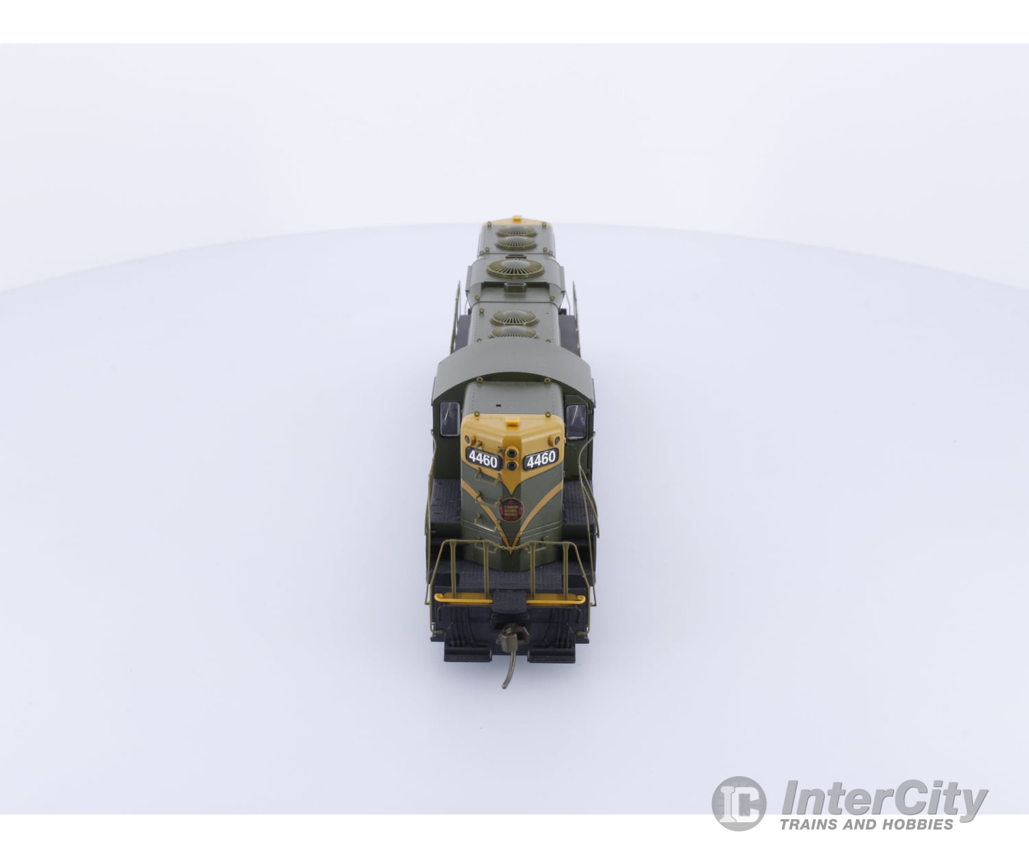 Proto 2000 97046 HO GP9 II Locomotive Canadian National (CN) 4460 Analog DC Locomotives