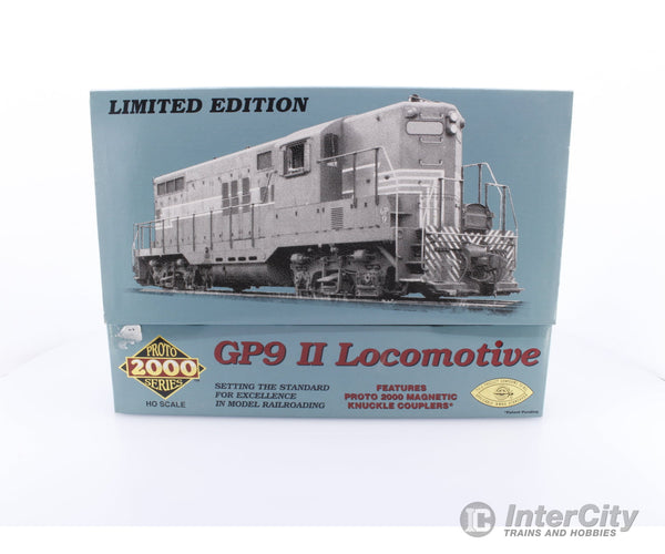 Proto 2000 97066 HO GP9 II Canadian National (CN) 1726 DCC Ready Locomotives