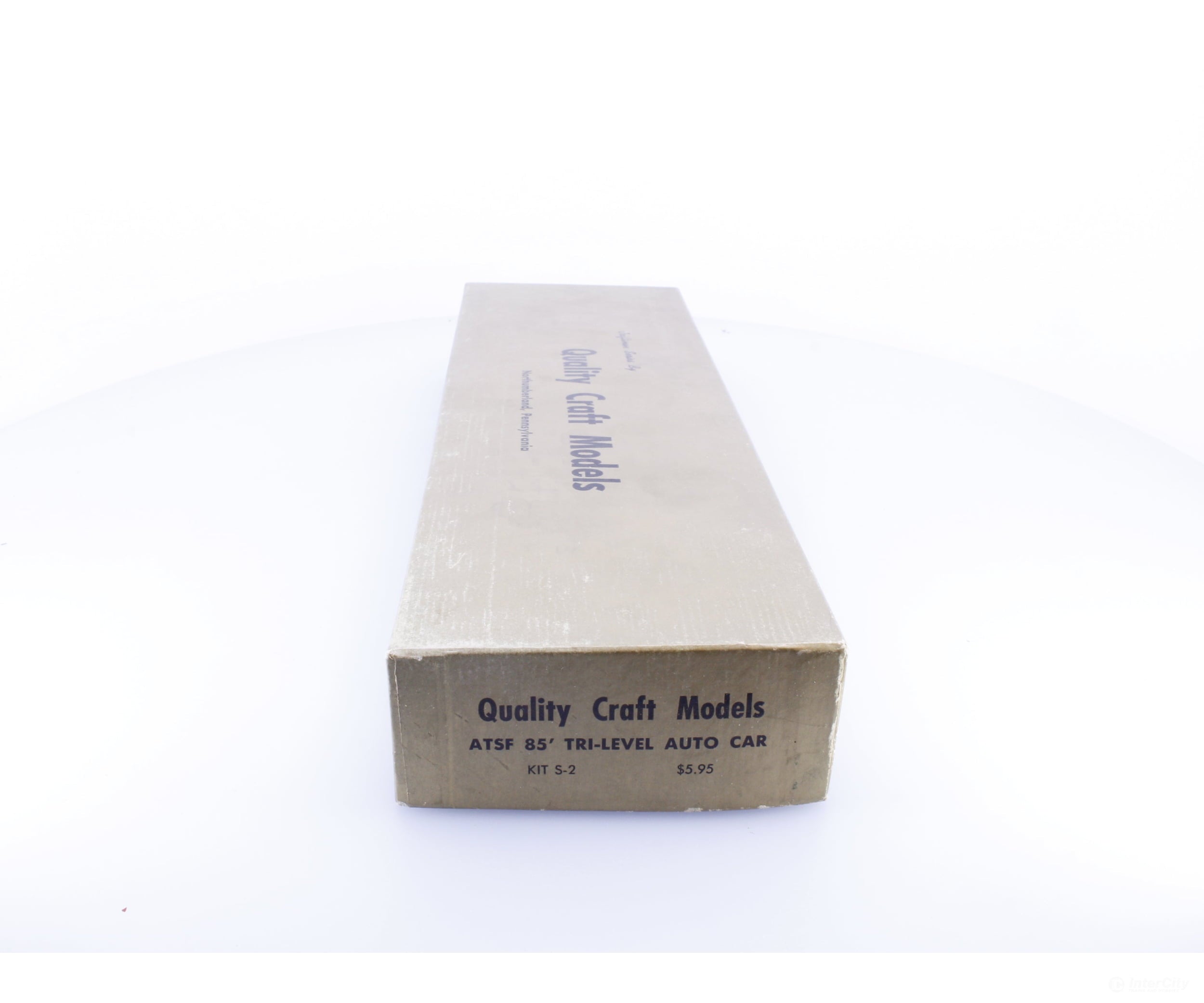 Quality Craft Models S-2 HO 85’ Tri-Level Autorack Car Kit Atchison Topeka and Santa Fe (ATSF) - Freight Cars