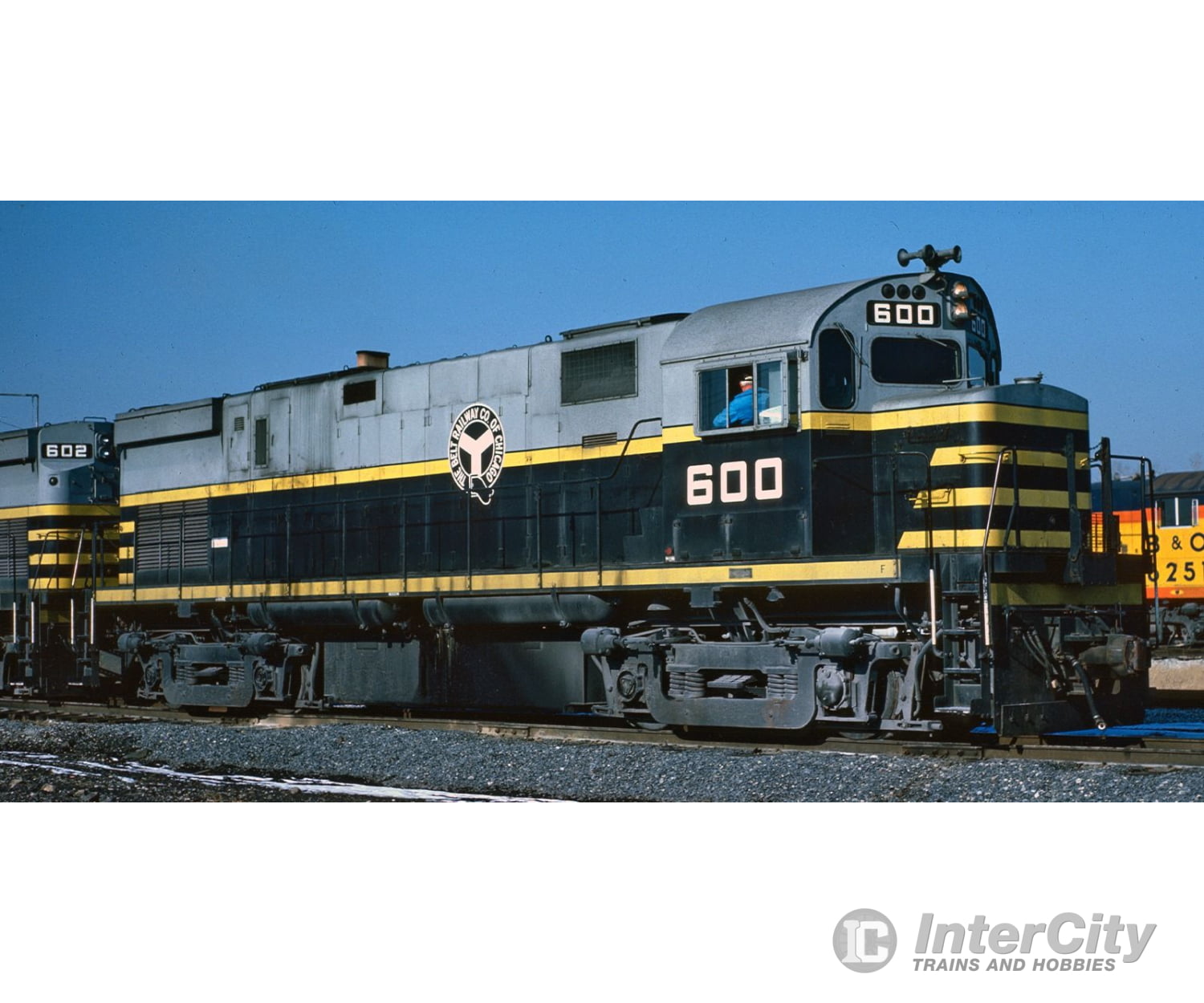 Rapido 045028 HO ALCO C424 (DC/Silent): Belt Railway of Chicago: #605 Locomotives