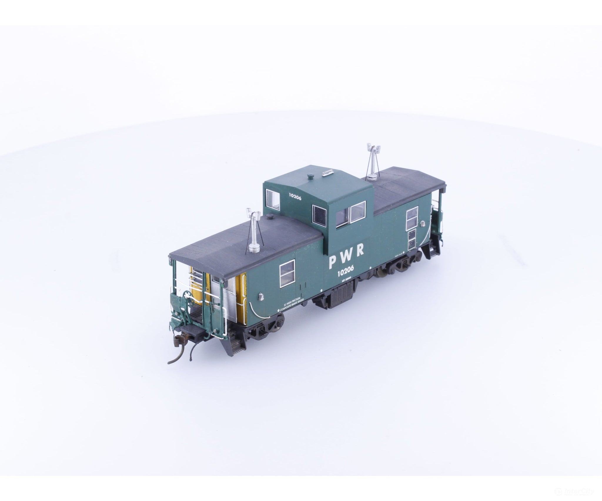 Rapido 10206 HO Angus Wide Vision Caboose Pacific Western Railway (PWR) 10206 - Freight Cars