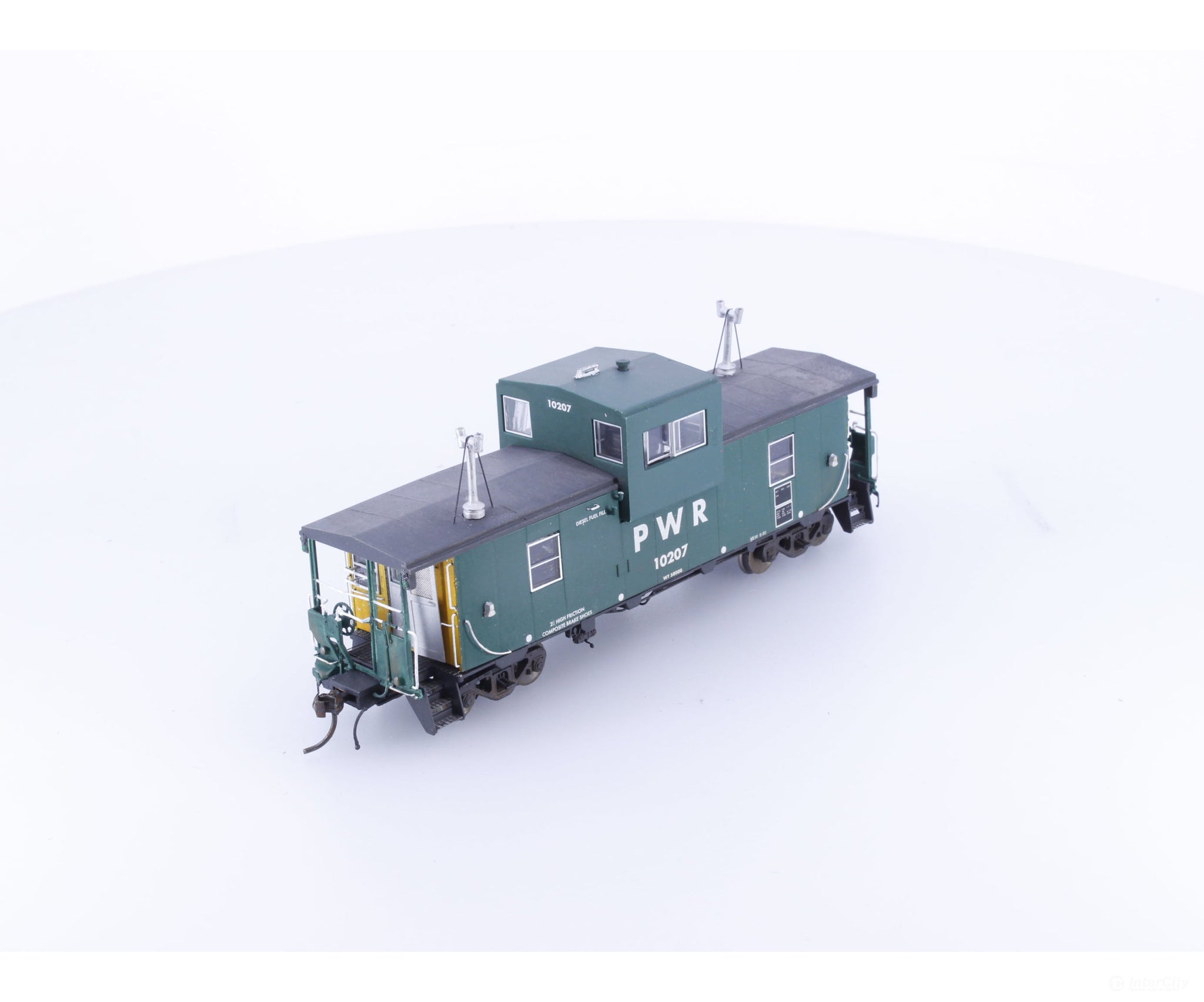 Rapido 10207 HO Angus Wide Vision Caboose Pacific Western Railway (PWR) 10207 - Freight Cars