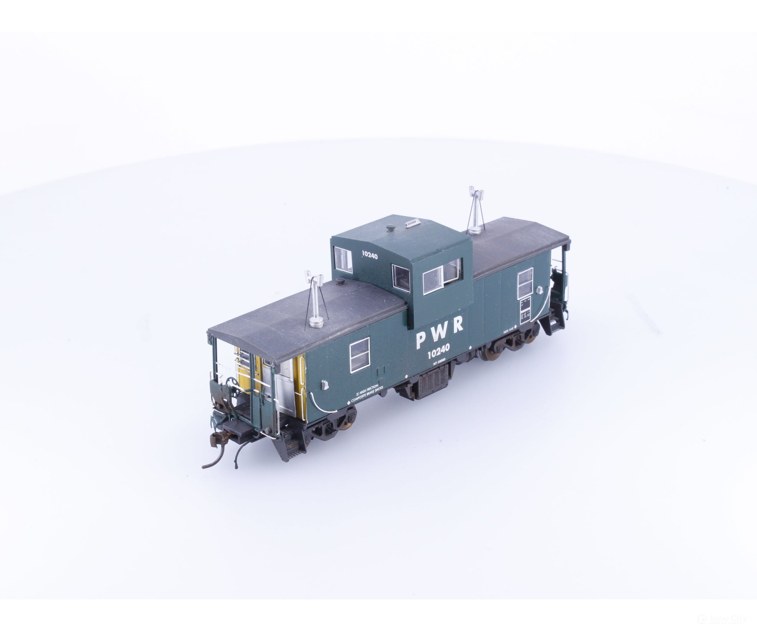 Rapido 10240 HO Angus Wide Vision Caboose Pacific Western Railway (PWR) 10240 - Freight Cars