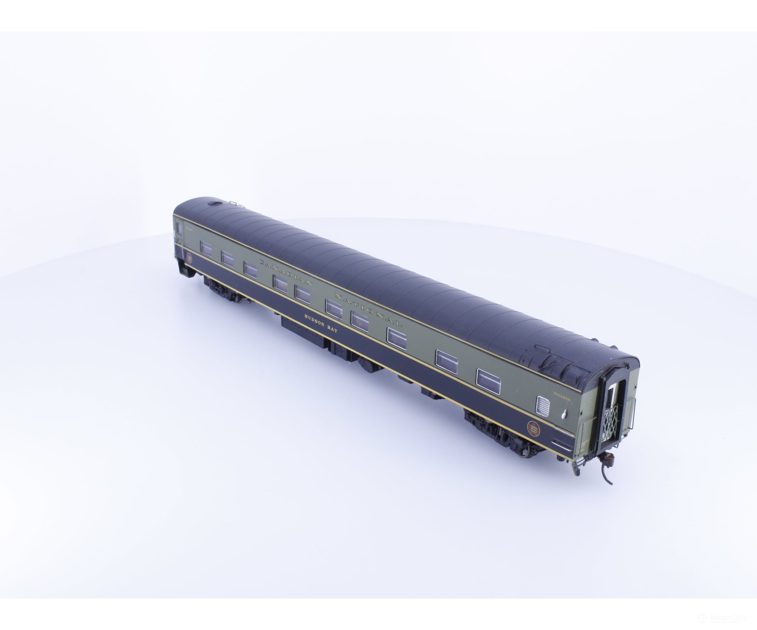 Rapido 104008 HO Bay Sleeper with Interior Lighting Canadian National (CN) Hudson Bay Passenger Cars