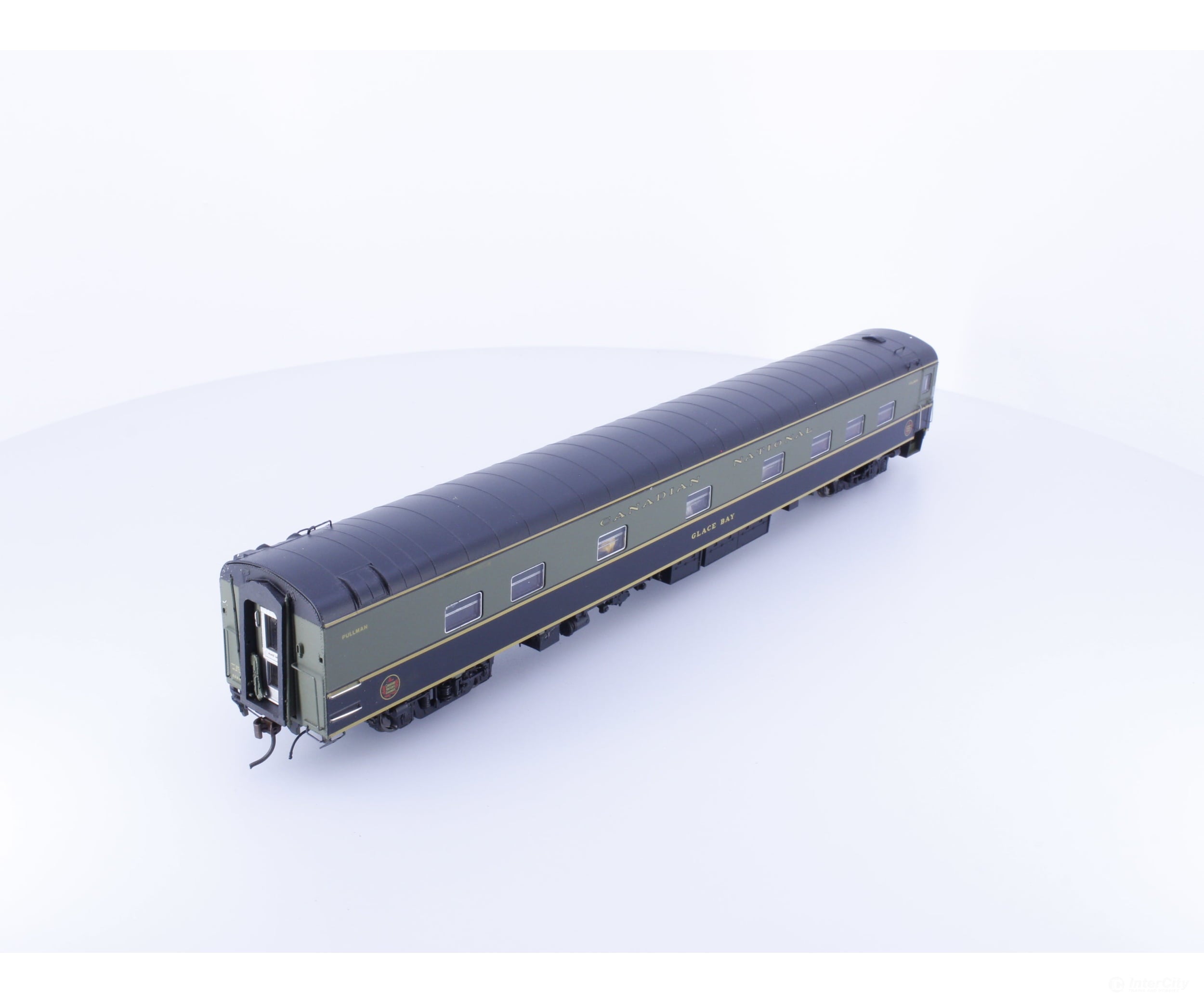 Rapido 104010 HO Bay Sleeper with Interior Lighting Canadian National (CN) Glace Bay Passenger Cars