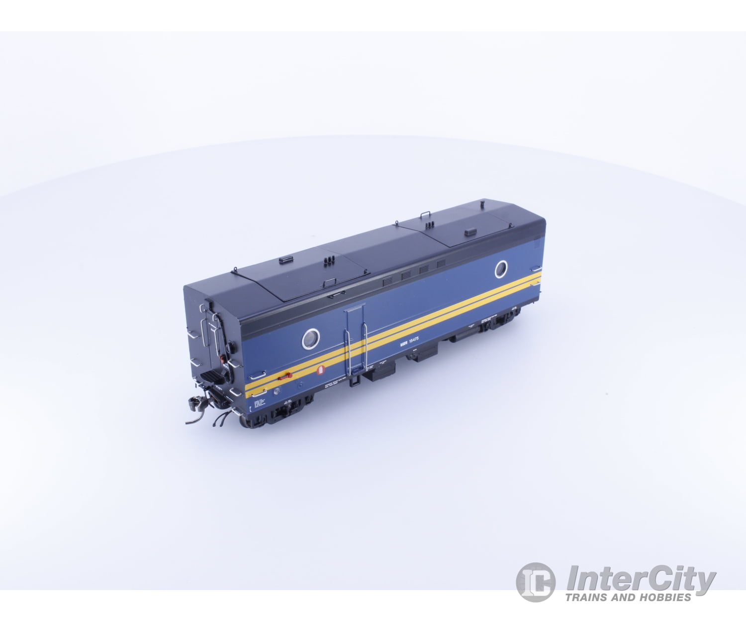 Rapido 107359 HO Steam Generator Unit with Sound Via Rail (VIA) 15475 Passenger Cars