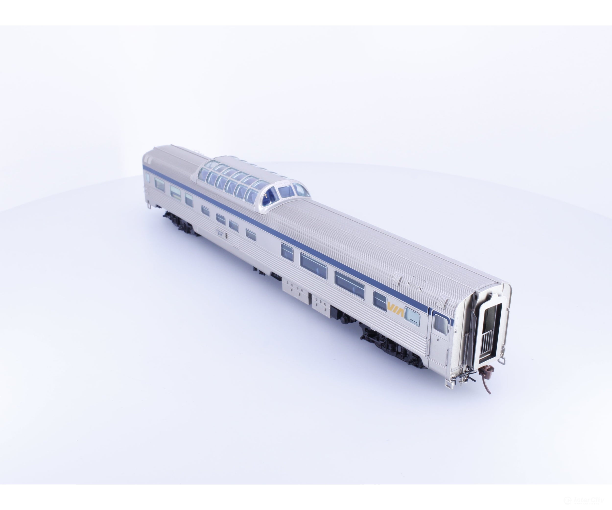 Rapido 116035 HO Budd Mid Train Skyline Dome Car Via Rail (VIA) 505 - Passenger Cars