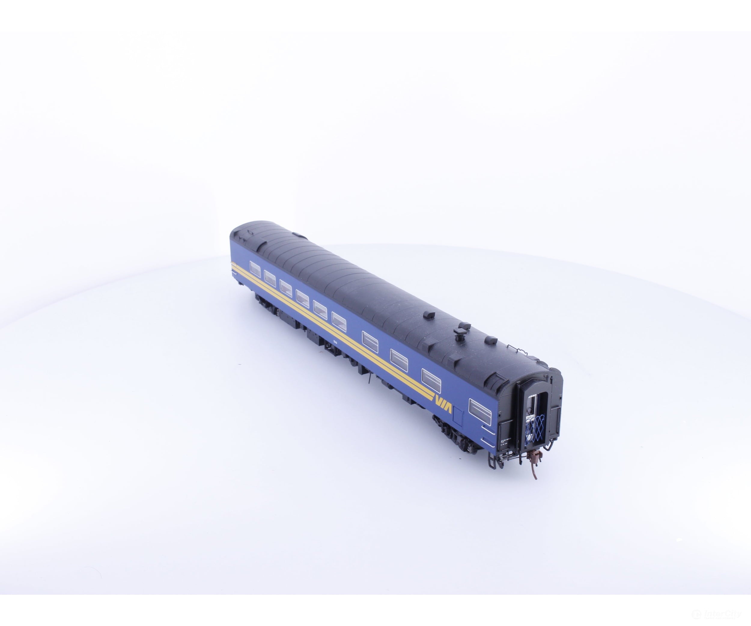 Rapido 124012 HO Lightweight Diner Via Rail (VIA) 1349 - Passenger Cars
