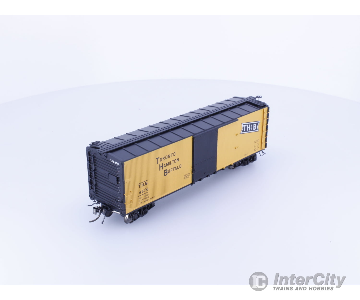 Rapido 130115A HO USRA D-S Boxcar Toronto Hamilton and Buffalo (THB) 4576 (#1) Freight Cars