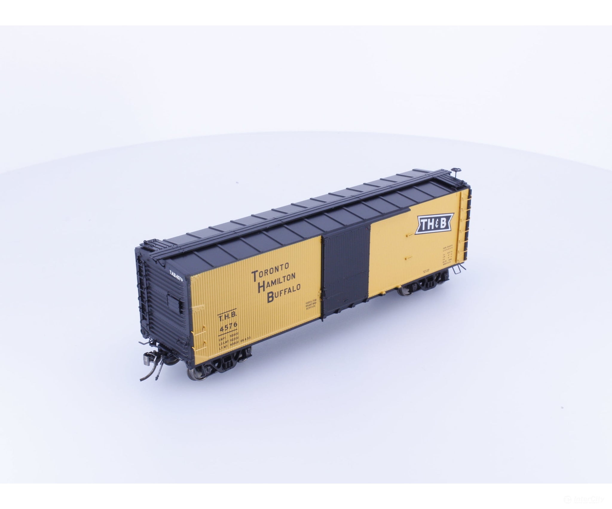 Rapido 130115A HO USRA D-S Boxcar Toronto Hamilton and Buffalo (THB) 4576 (#2) Freight Cars