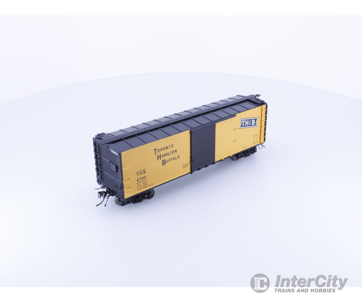 Rapido 130115A HO USRA D-S Boxcar Toronto Hamilton and Buffalo (THB) 4795 Freight Cars