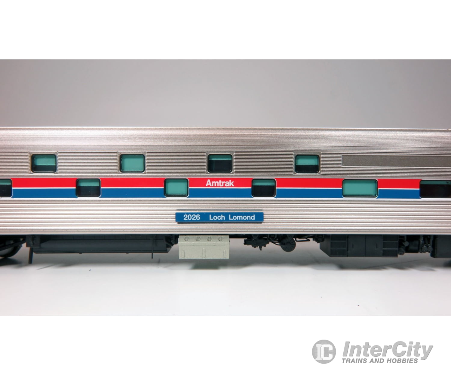 Rapido 141002 Ho Budd Slumbercoach: Amtrak - Phase 1: #2026 Loch Lomond Passenger Cars