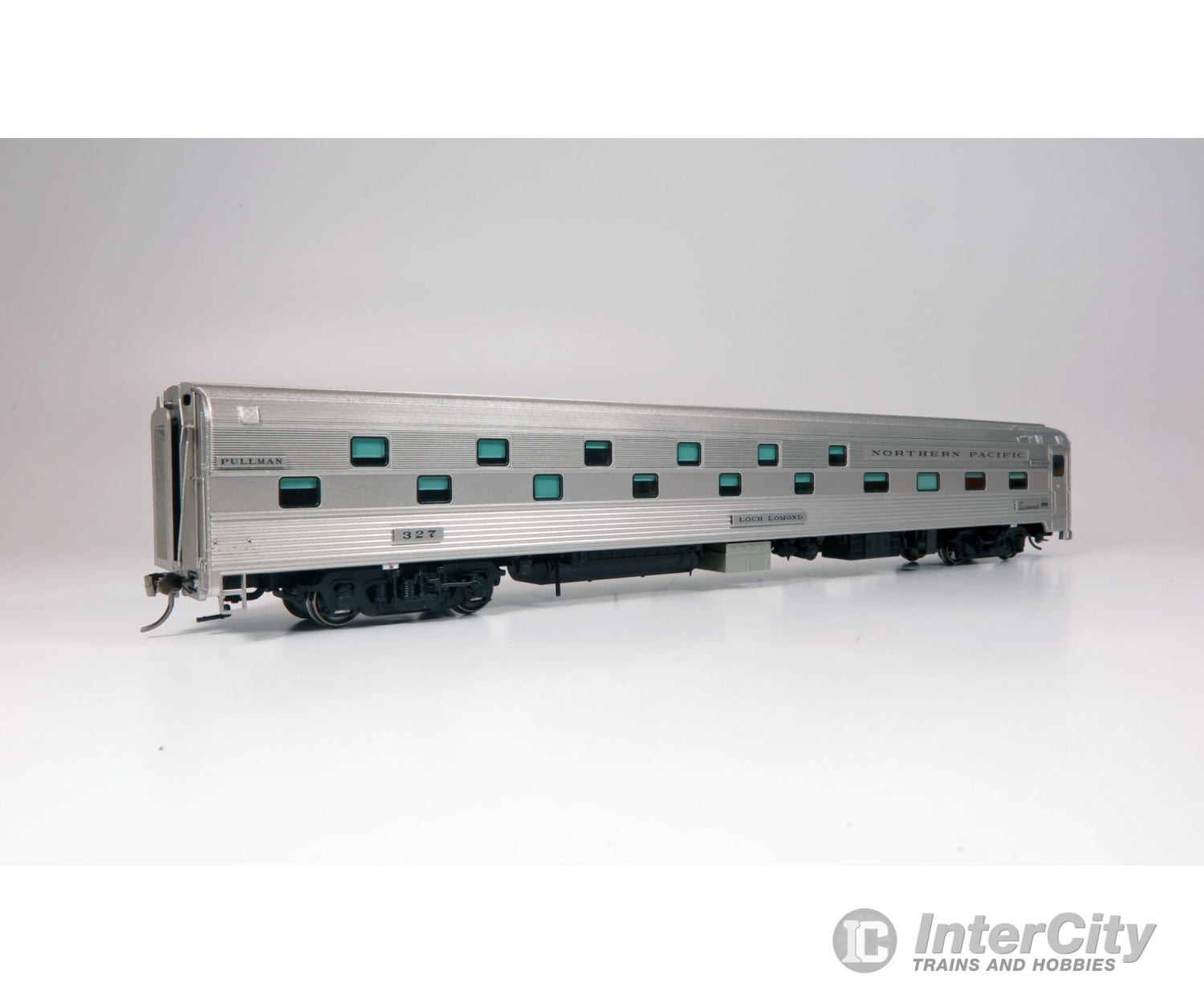 Rapido 141025 Ho Budd Slumbercoach: Northern Pacific: #327 Loch Lomond Passenger Cars