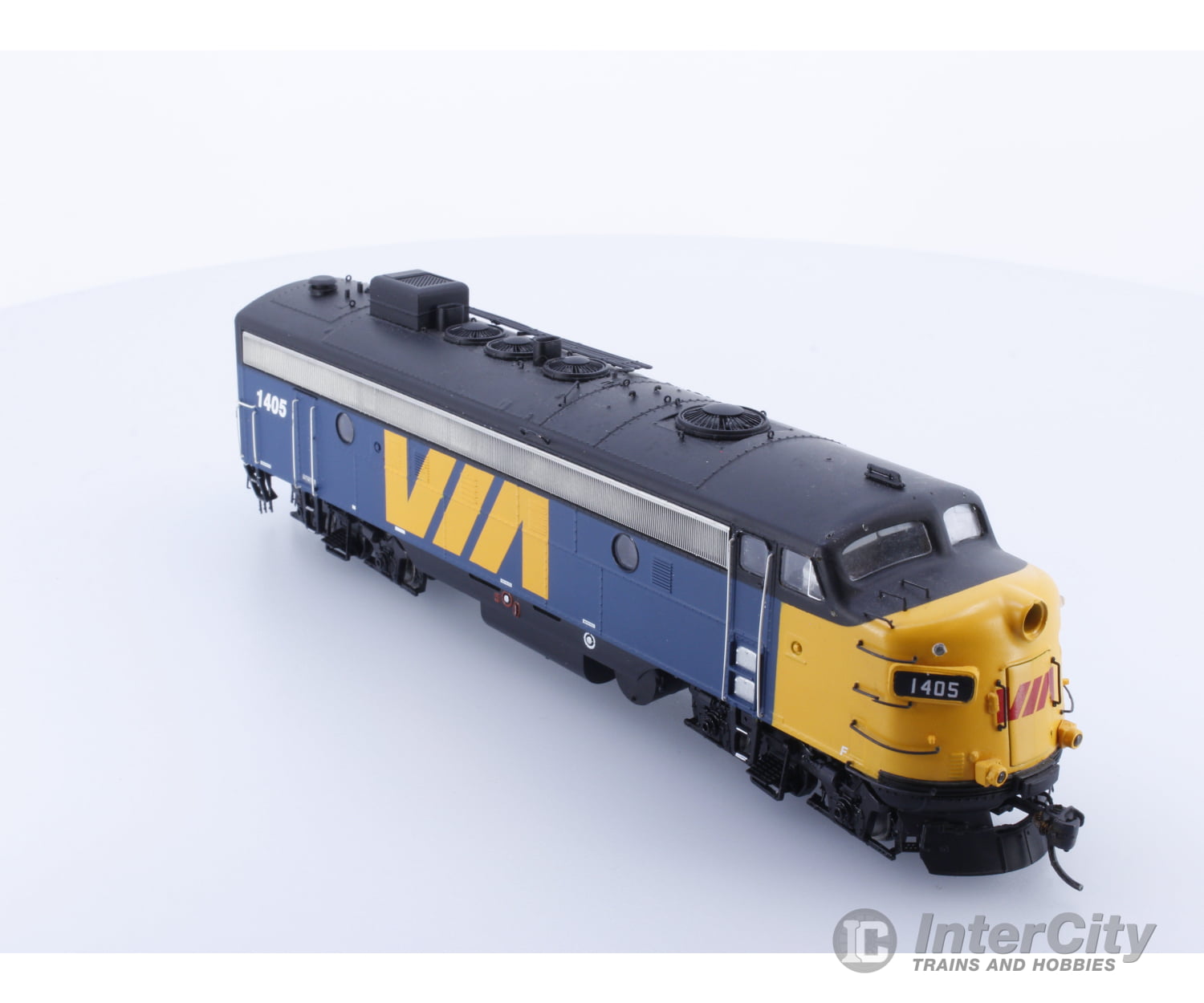 Rapido 220556 Ho Fp9A Via Rail (Via) 1405 Dcc & Sound Locomotives