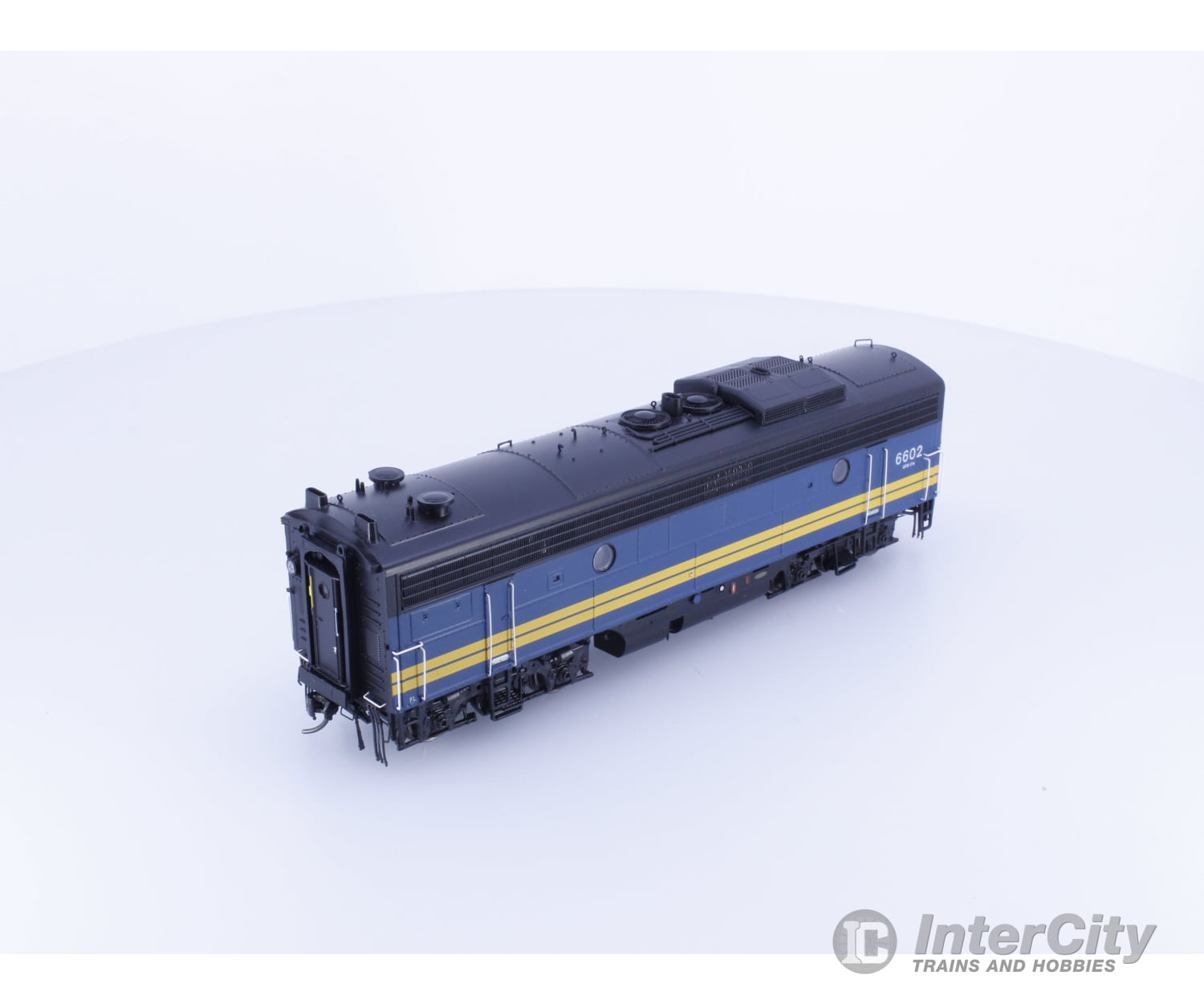 Rapido 221019 HO CN F9B Diesel B Unit Locomotive Soundtraxx Via Rail (VIA) 6602 DCC & Sound Locomotives