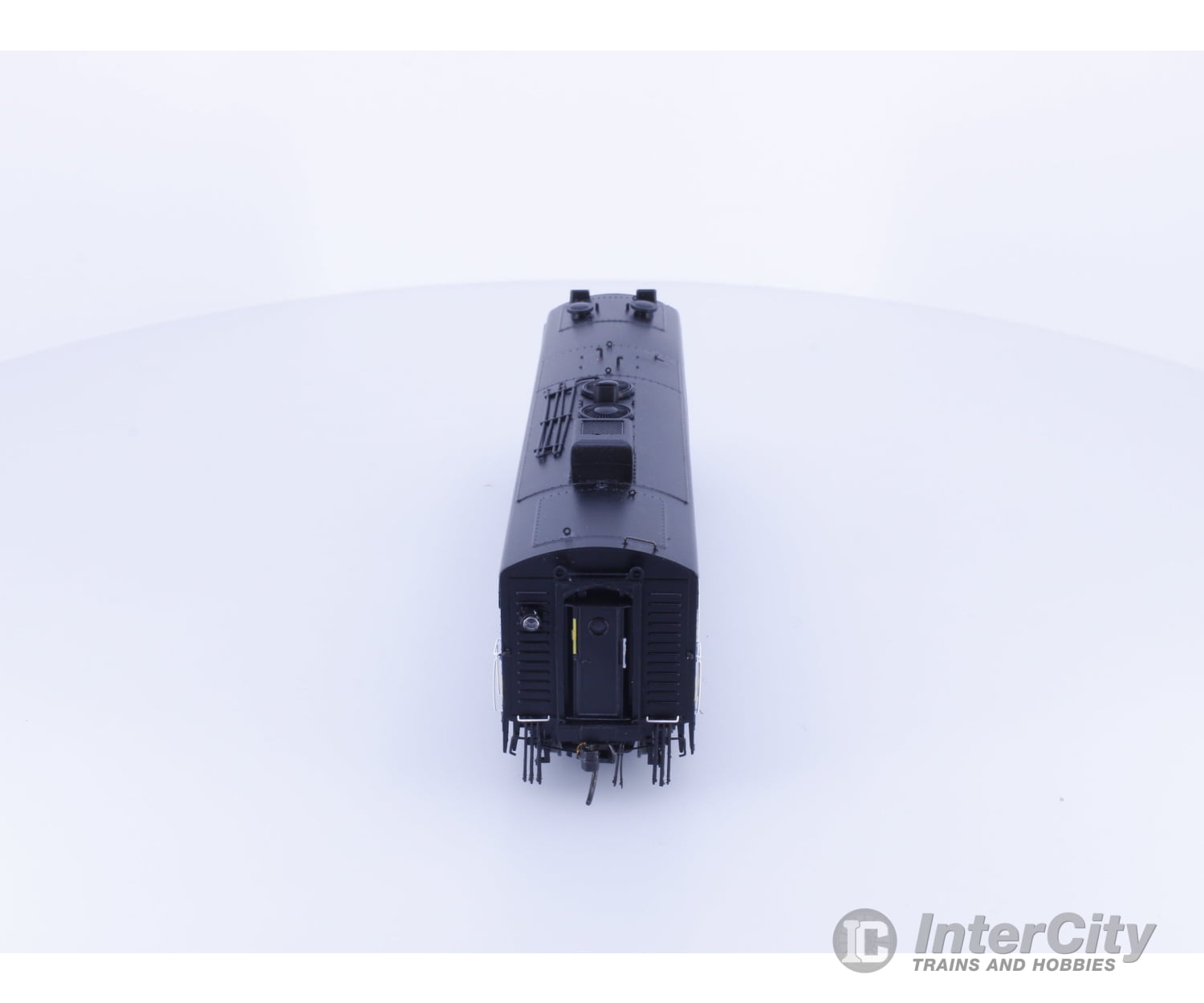 Rapido 221621 HO CN F9B Diesel B Unit Locomotive Via Rail (VIA) 6614 DCC & Sound Locomotives