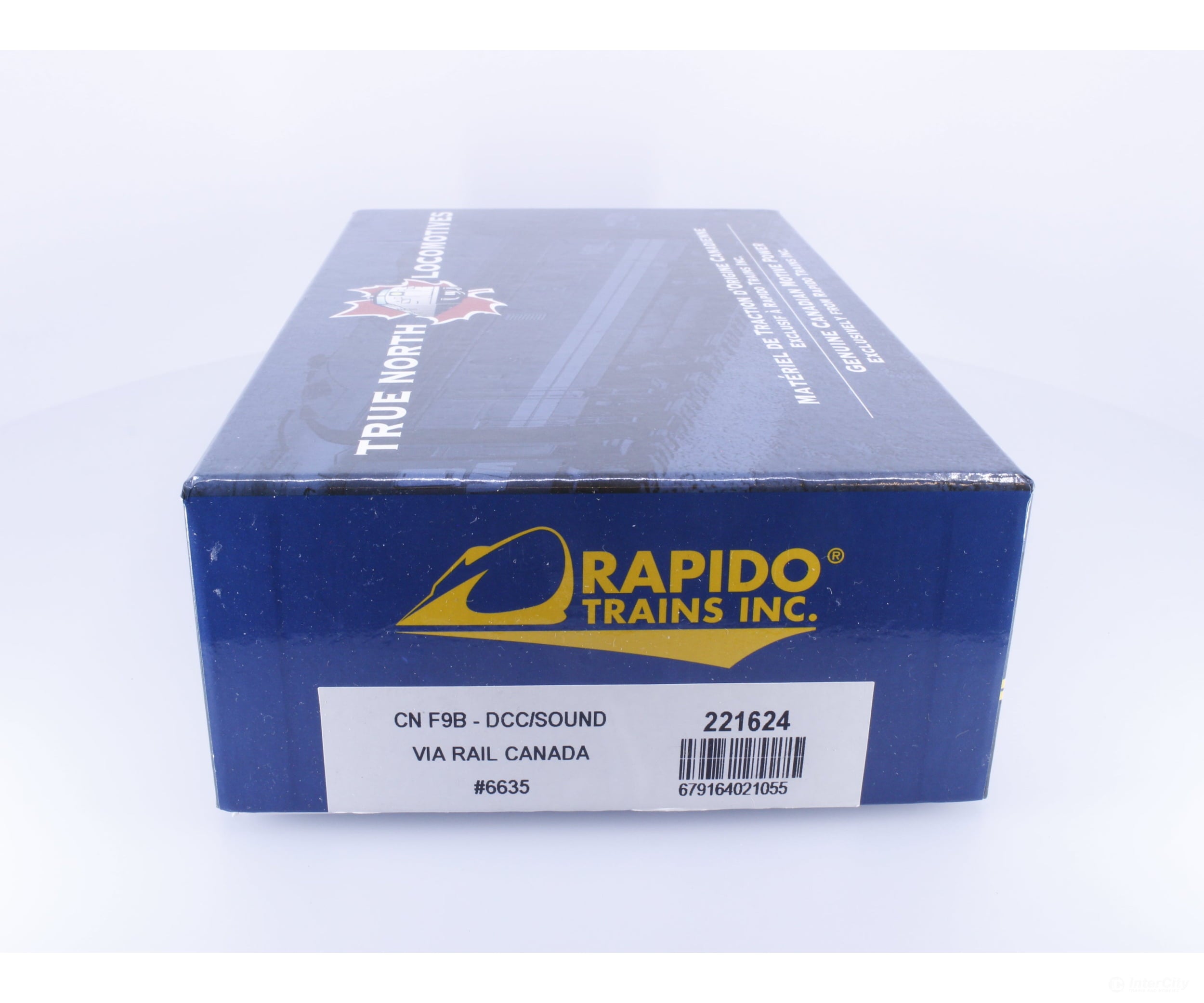 Rapido 221624 HO CN F9B Diesel B Unit Locomotive Via Rail (VIA) 6635 DCC & Sound Locomotives