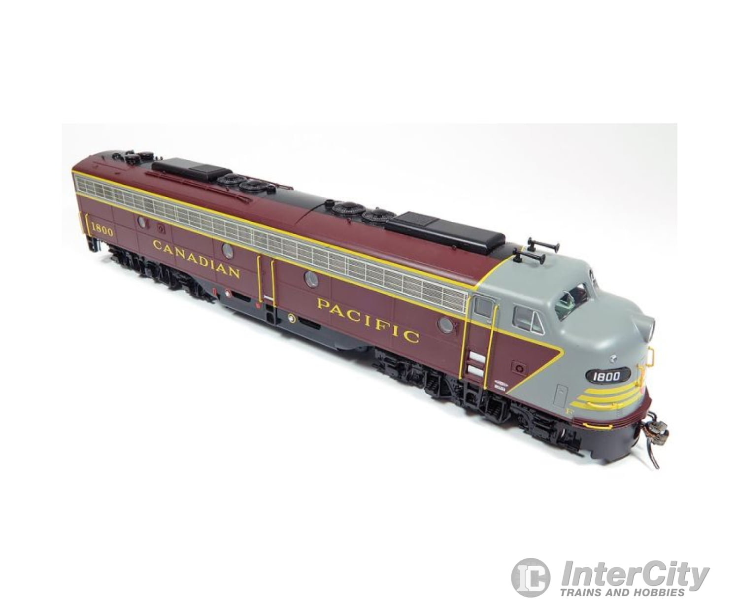 Rapido 28510 Ho Emd E8A - Sound And Dcc -- Canadian Pacific #1801 (Early Scheme; Maroon Gray Yellow)