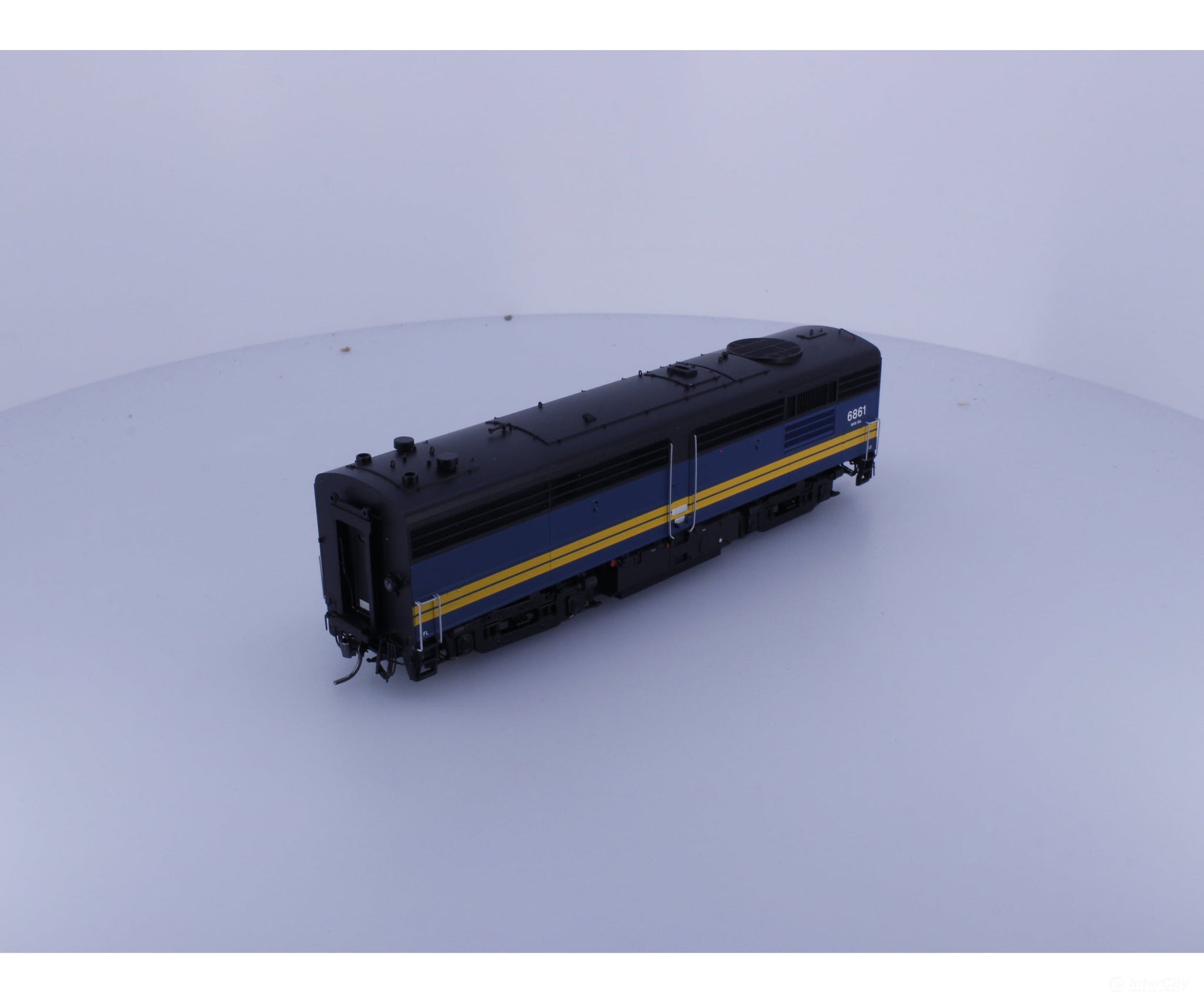 Rapido 30511 HO FPB-4 Diesel B Unit #2 Via Rail (VIA) 6861 DCC & Sound Locomotives