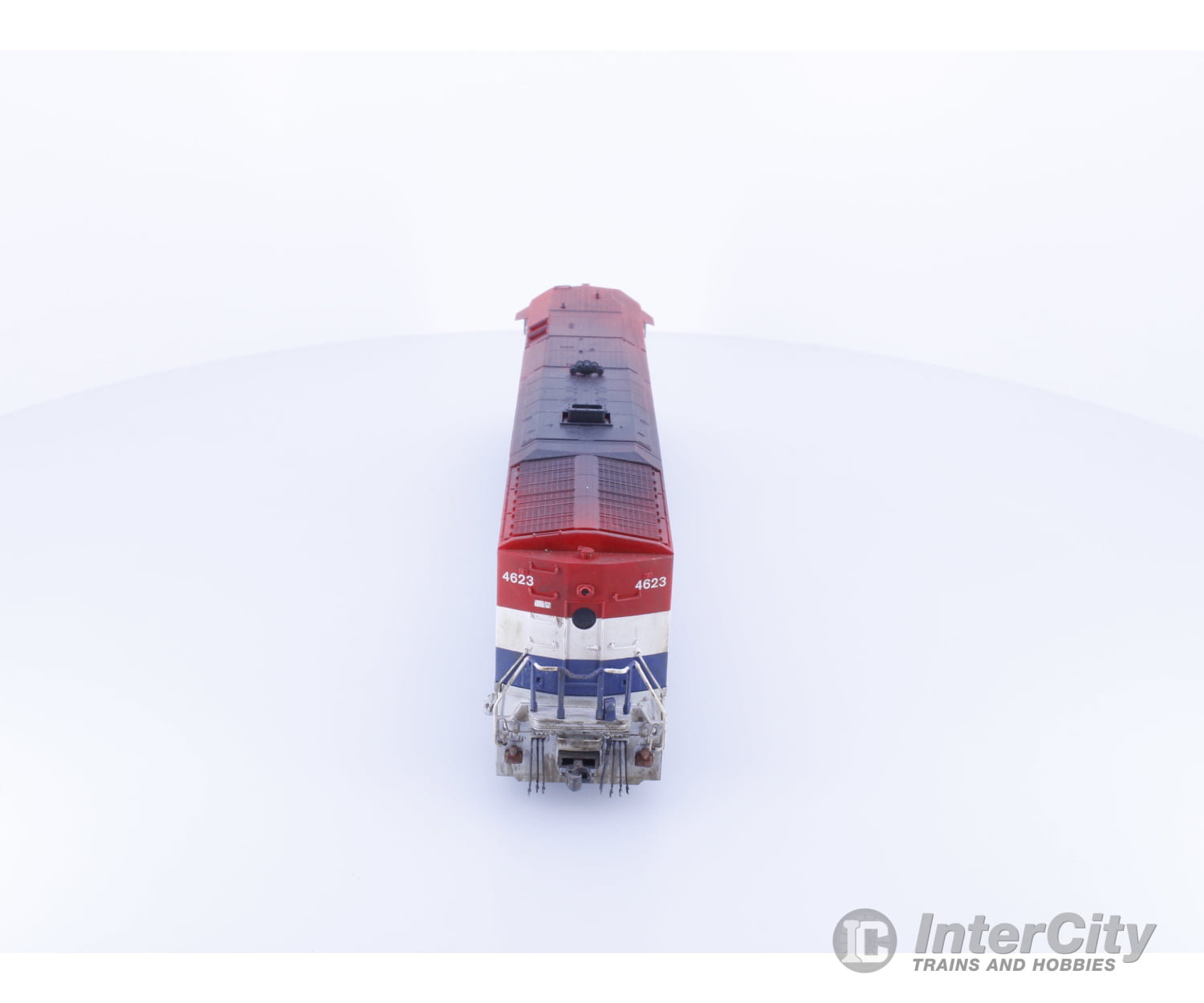Rapido 400513 HO Dash 8-40CM Diesel Locomotive BC Rail Red White and Blue Light Weathered BC Rail (BCOL) 4623 DCC &