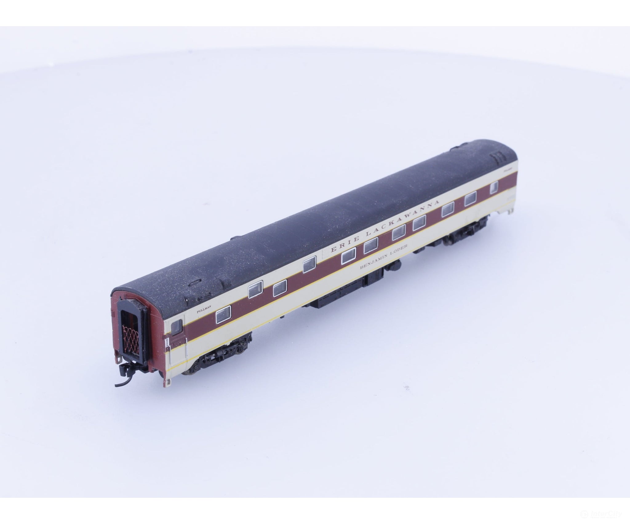 Rapido 504026 N 10-5 Pullman Standard Sleeper Car Erie Lackawanna (EL) Benjamin Loder - Passenger Cars