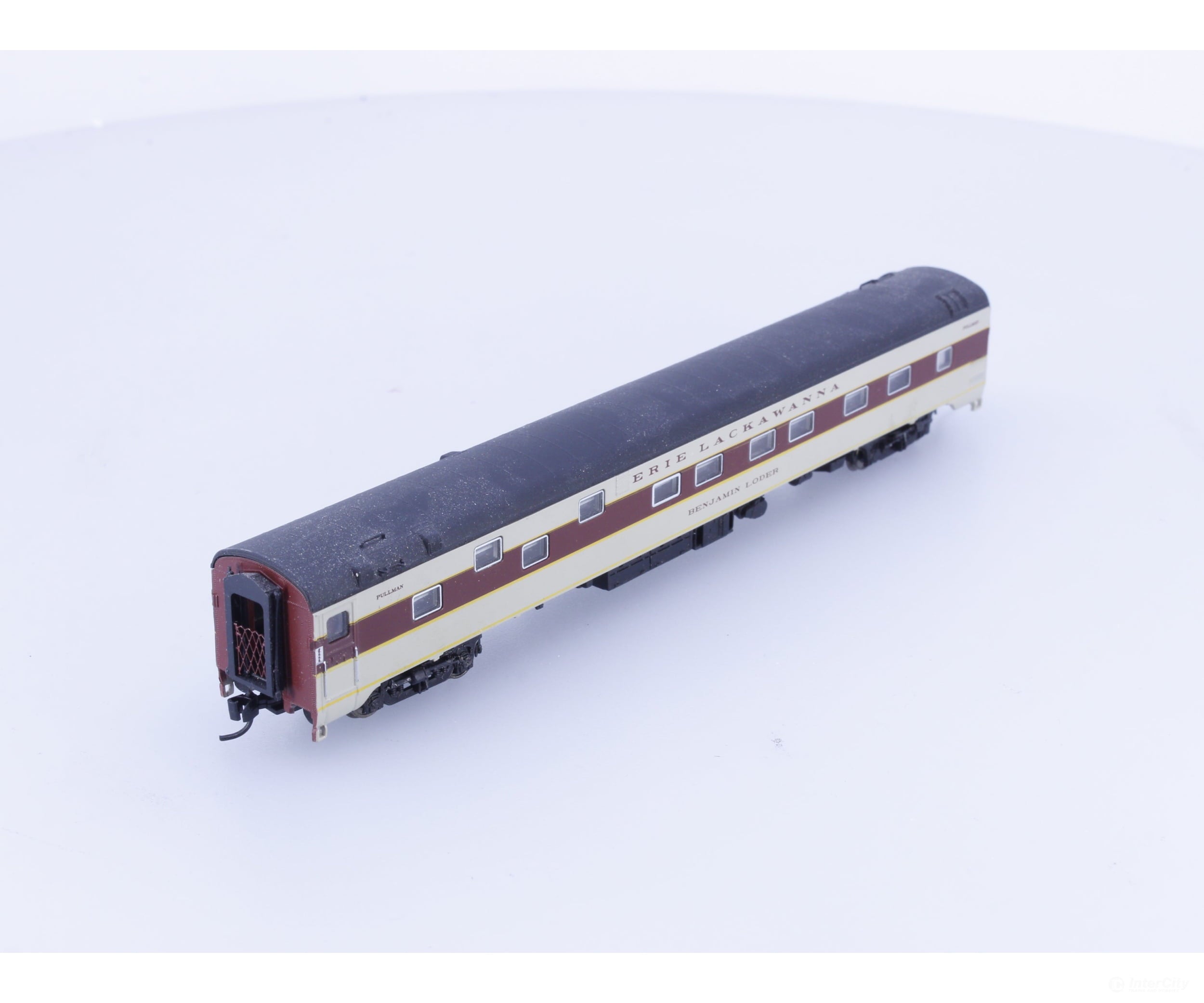 Rapido 504026 N 10-5 Pullman Standard Sleeper Car Erie Lackawanna (EL) Benjamin Loder - Passenger Cars