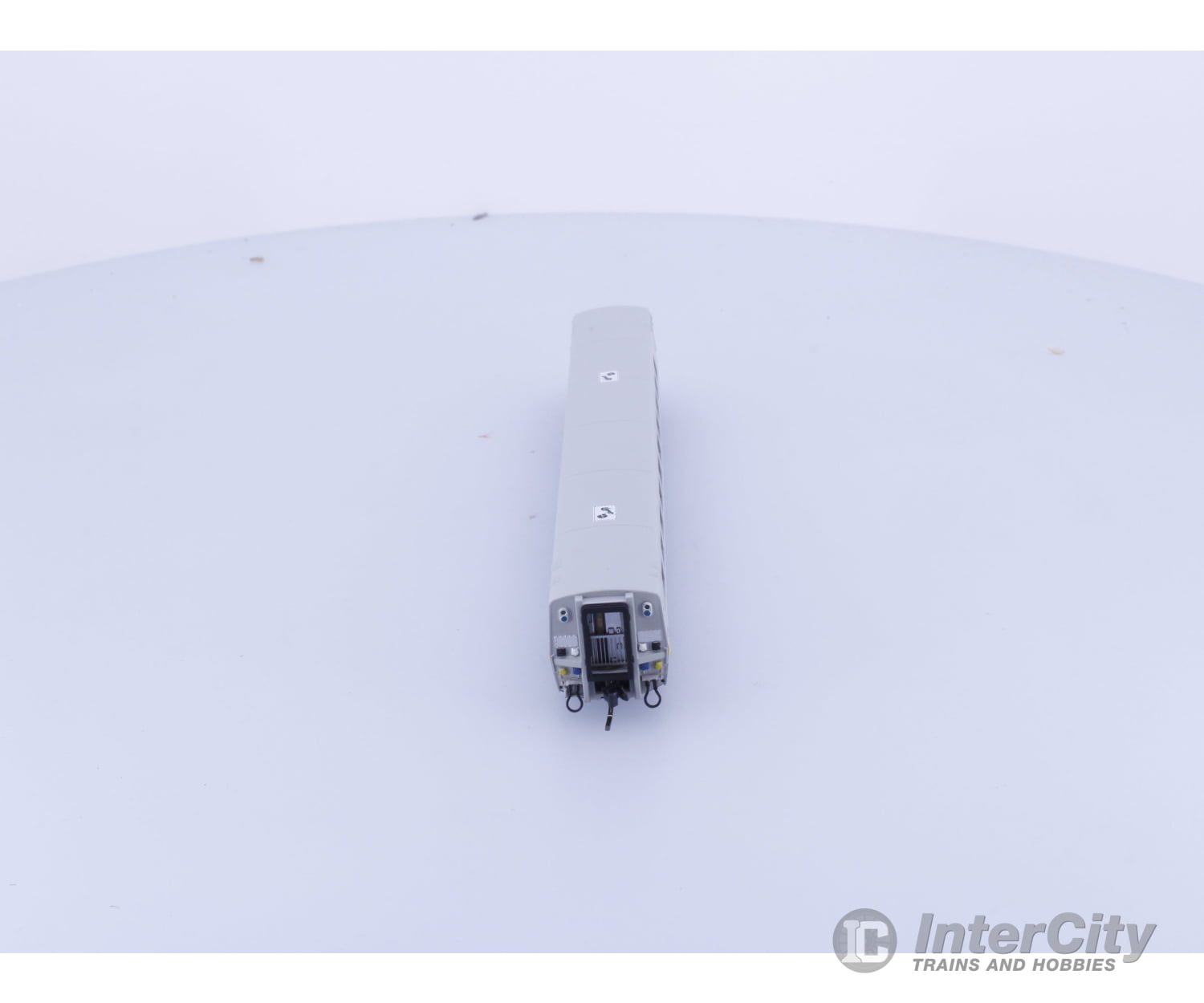 Rapido 508004 N LRC Club Car Canada Scheme Via Rail (VIA) Passenger Cars