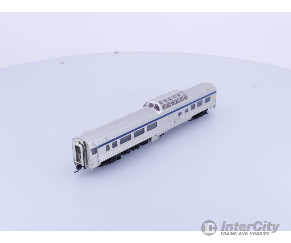 Rapido 550111 N Skyline Dome Coffee Shop Rebuilt #2 Via Rail (VIA) Passenger Cars
