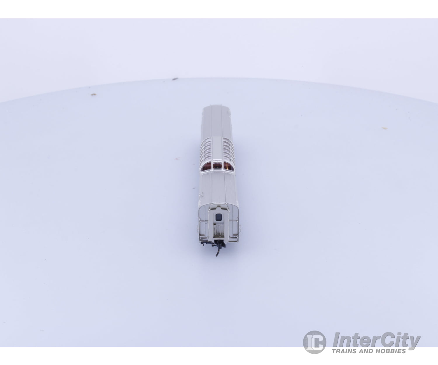 Rapido 550111 N Skyline Dome Coffee Shop Rebuilt #2 Via Rail (VIA) Passenger Cars