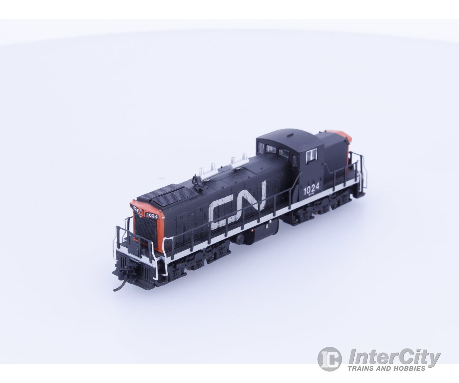Rapido 70009 N 6 Axle GMD-1 Diesel Locomotive Canadian National (CN) 1024 DCC Locomotives