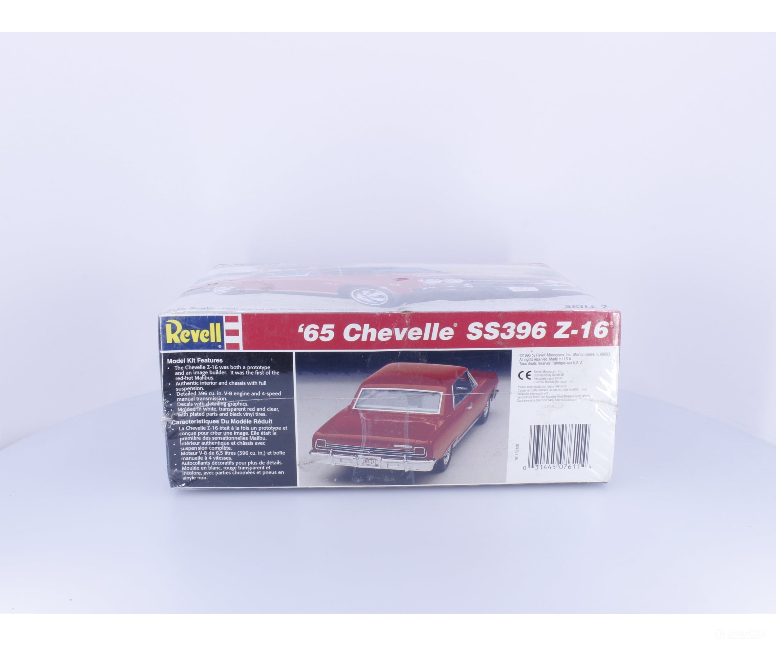 Revell 7611 G 1965 Chevrolet Chevelle SS396 Z-16 Plastic Model Kit 1/25 Plastic Car Model Kits
