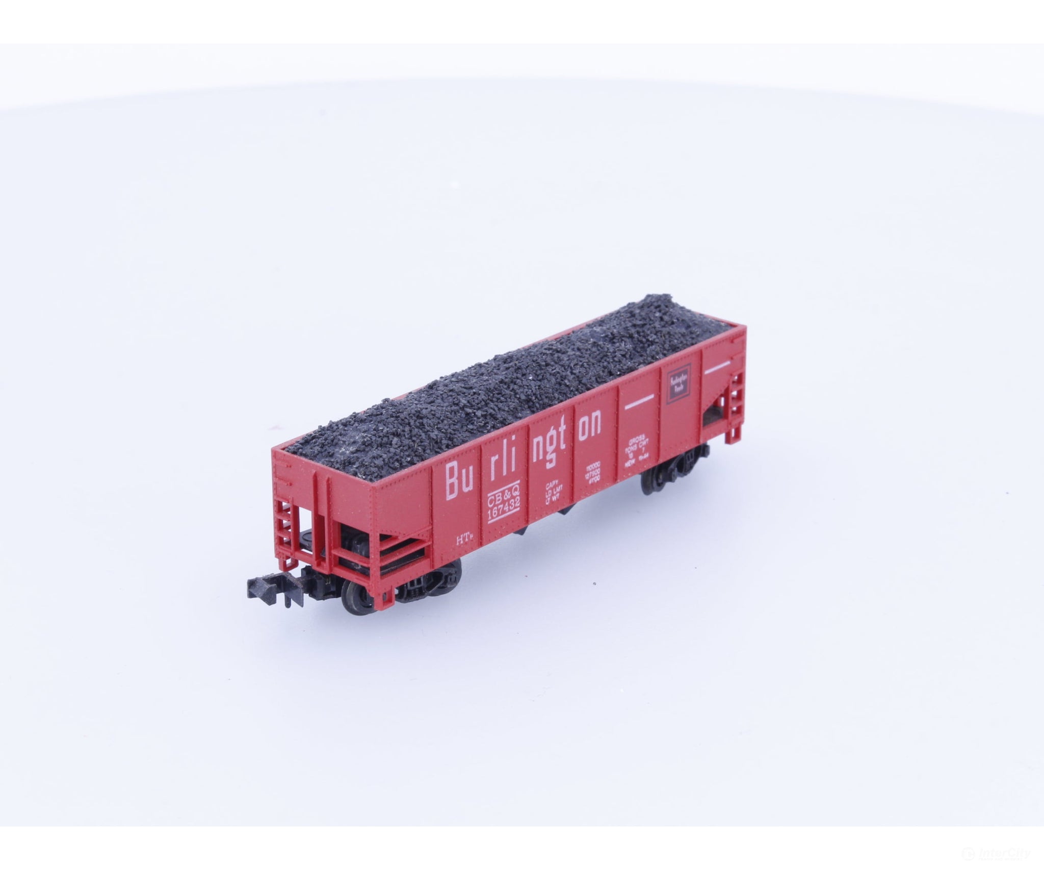 Revell N3551 N 2 Bay Hopper Car Chicago Burlington and Quincey (CBQ) 167432 - Freight Cars